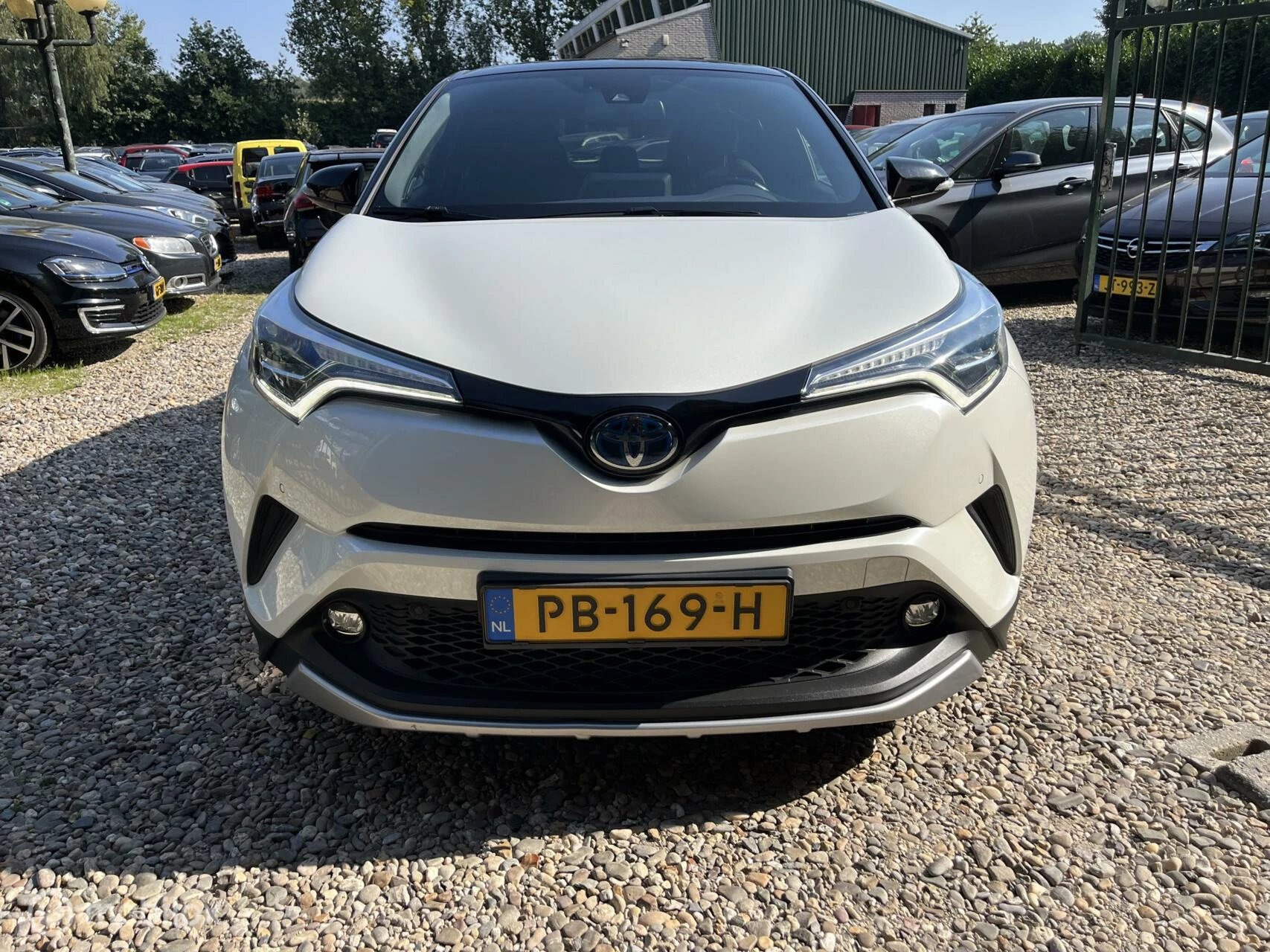 Hoofdafbeelding Toyota C-HR