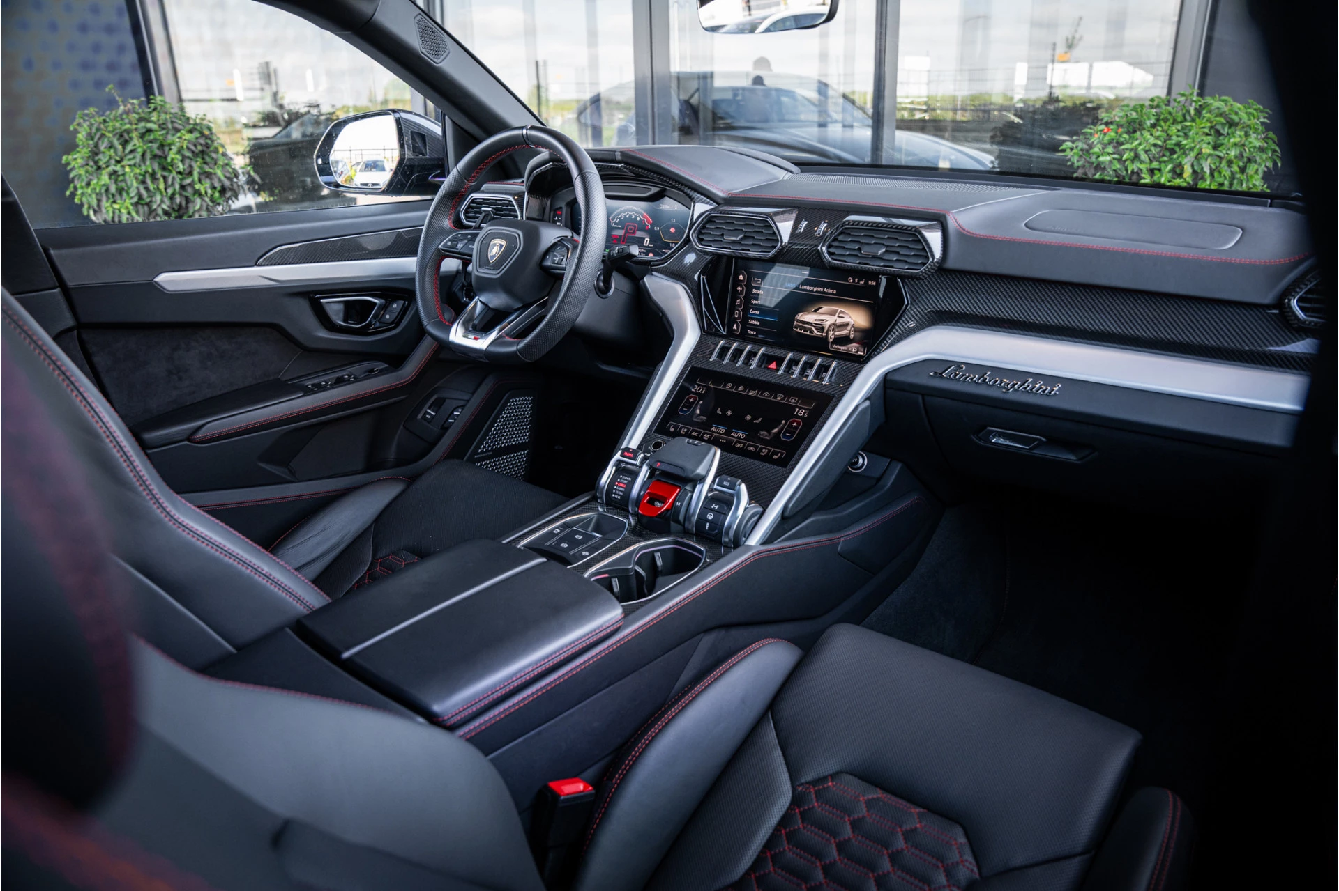 Hoofdafbeelding Lamborghini Urus