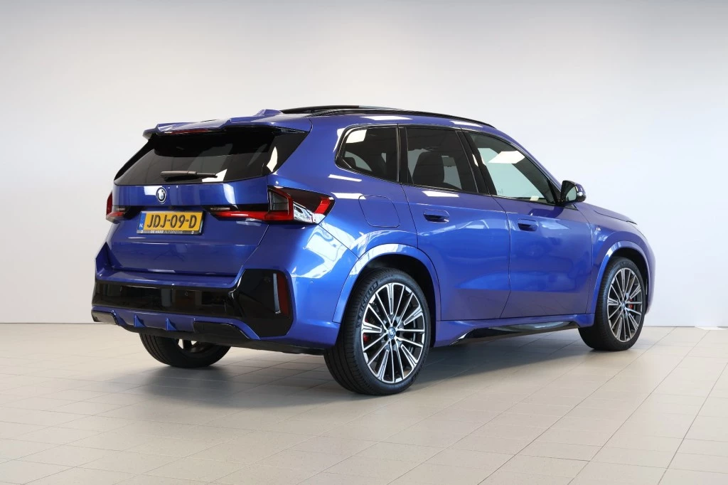 Hoofdafbeelding BMW iX1