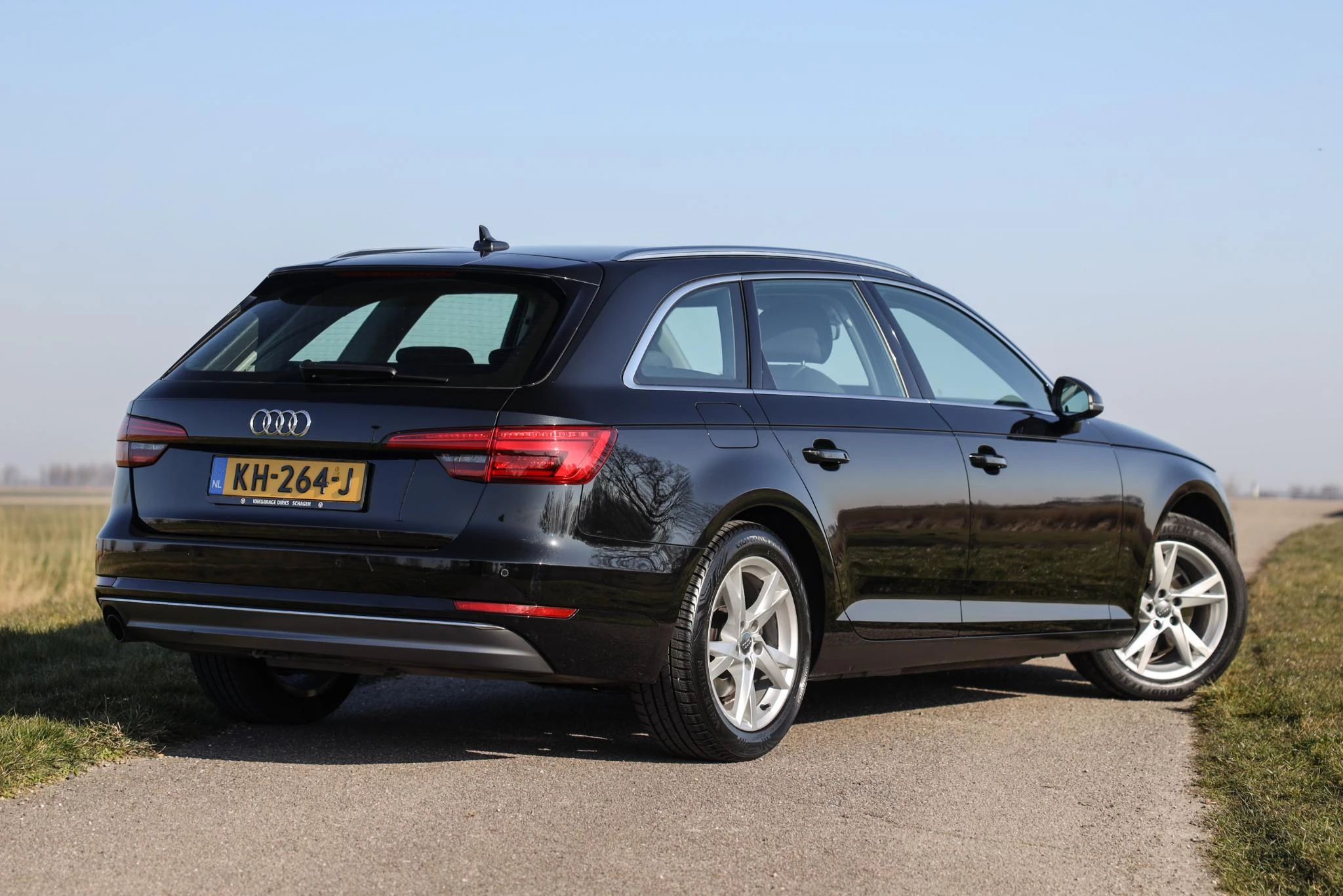 Hoofdafbeelding Audi A4