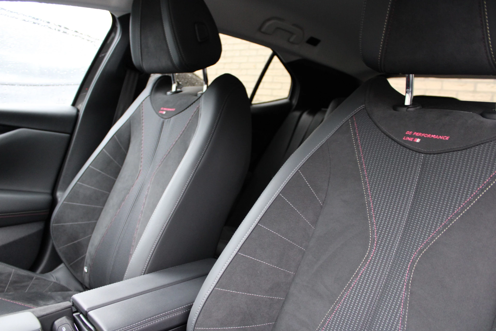 Hoofdafbeelding DS DS 4