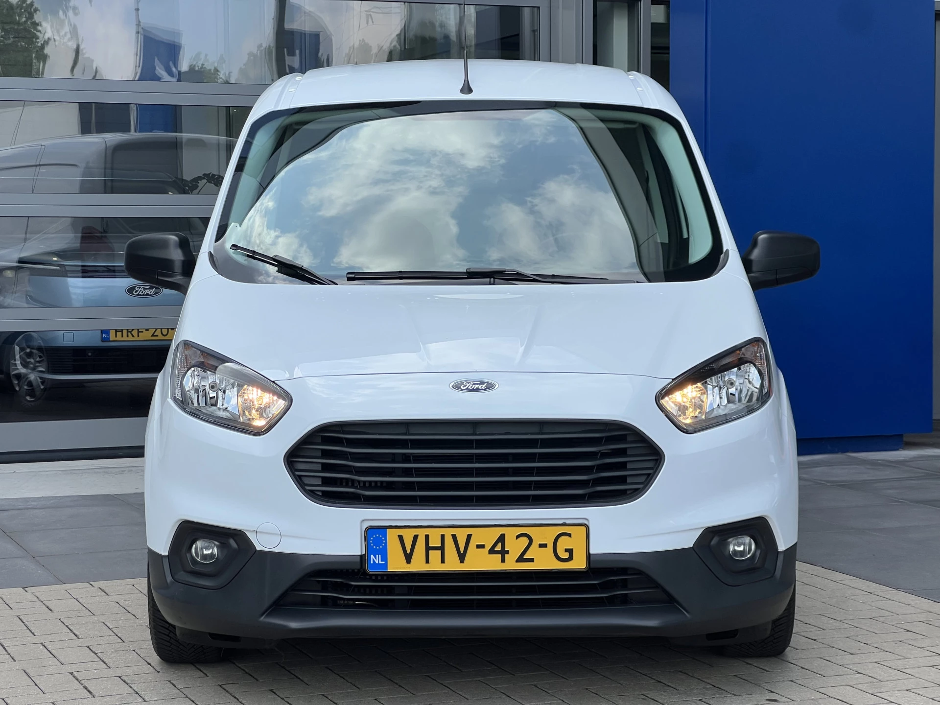 Hoofdafbeelding Ford Transit Courier