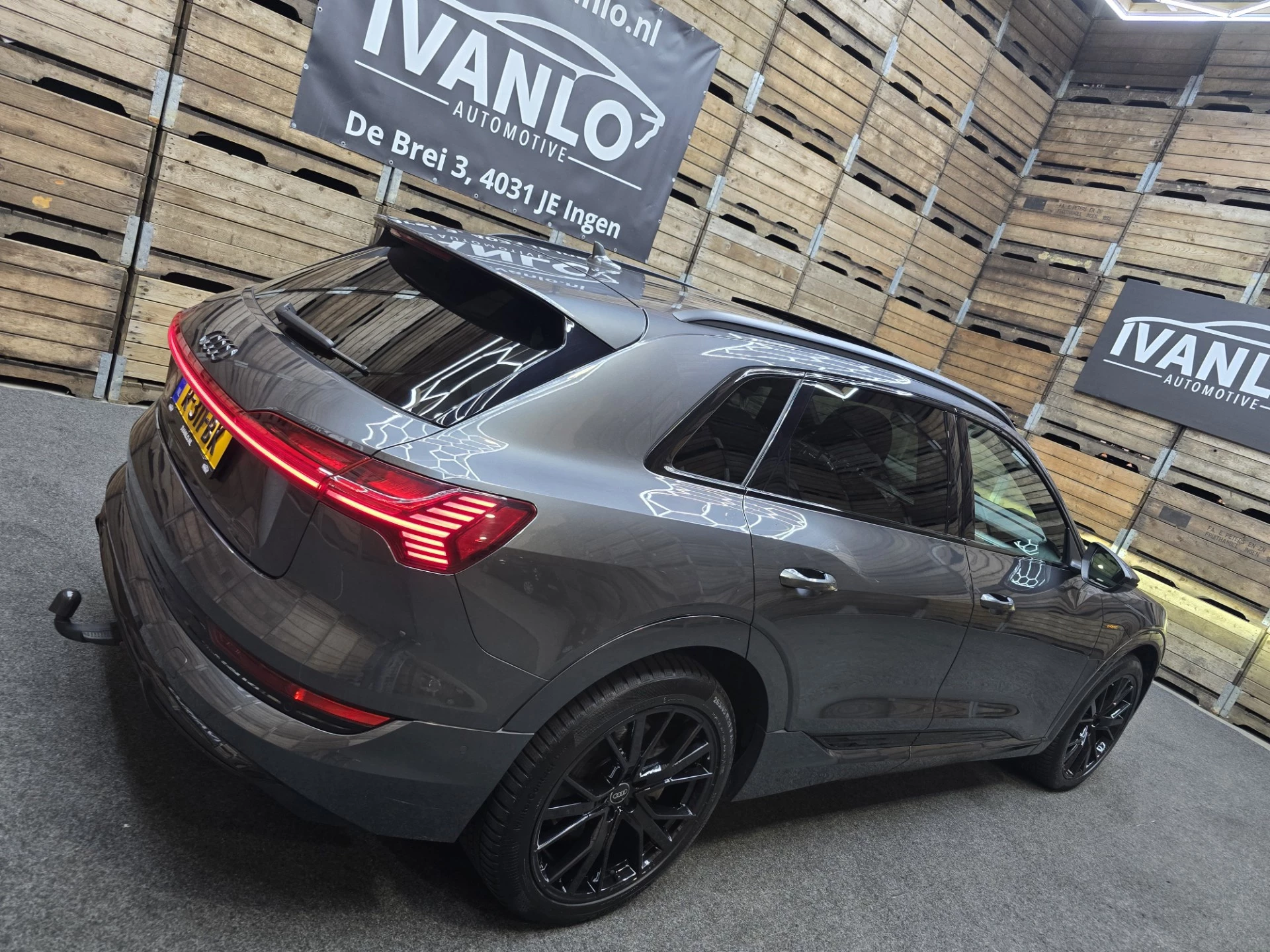 Hoofdafbeelding Audi e-tron