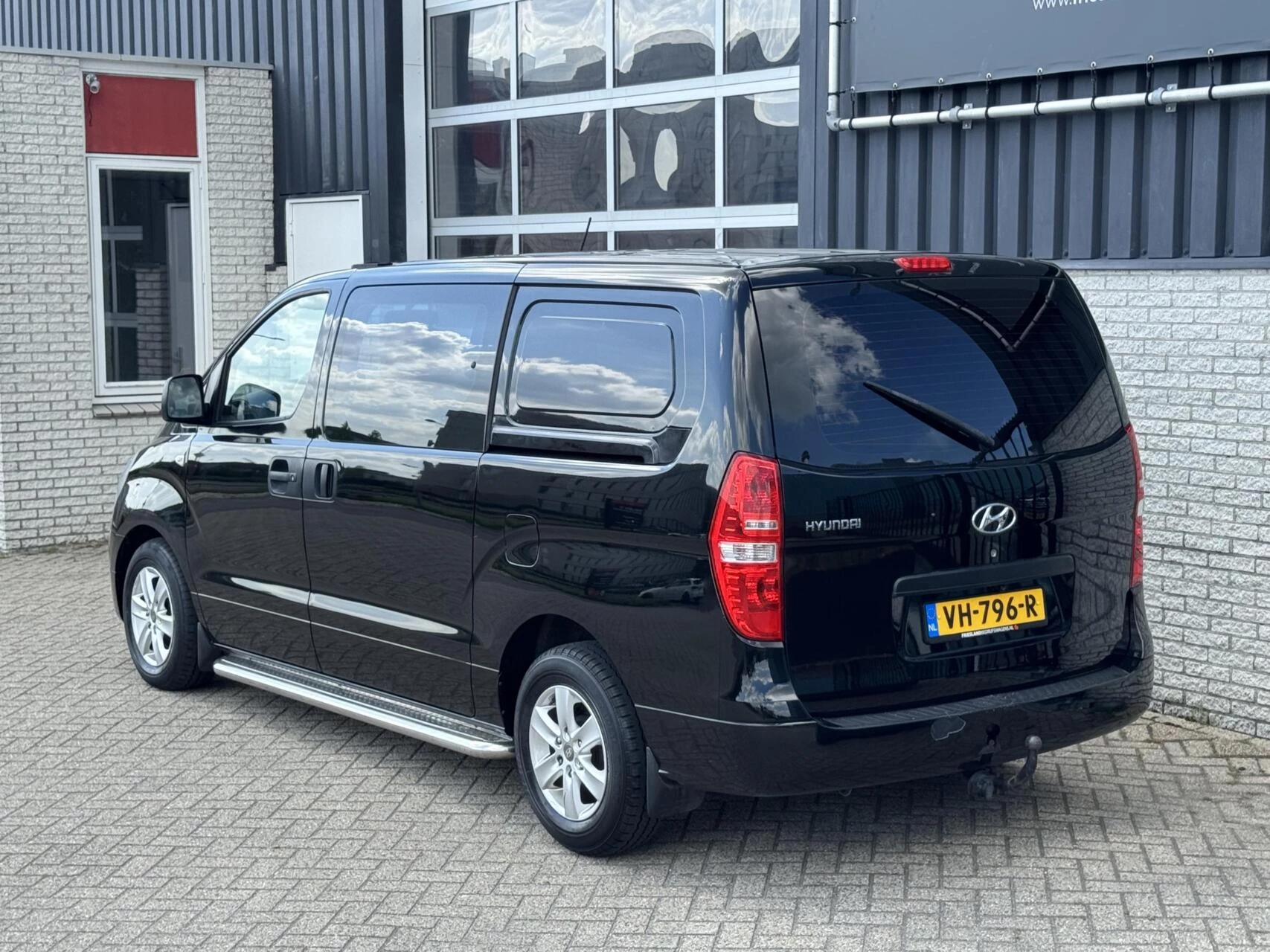 Hoofdafbeelding Hyundai H300