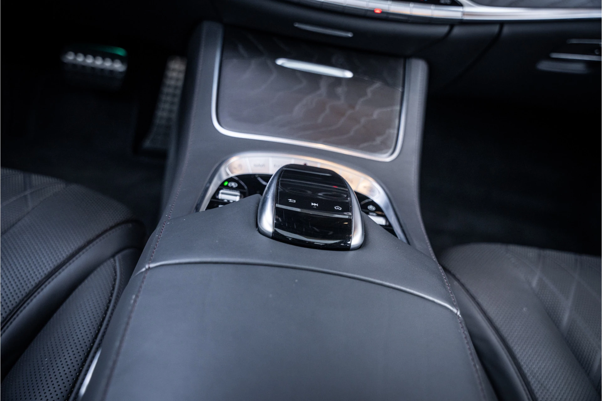 Hoofdafbeelding Mercedes-Benz S-Klasse