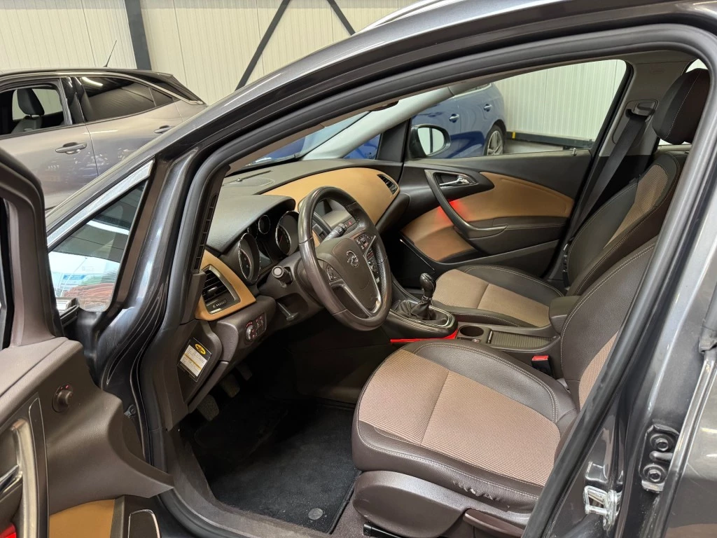 Hoofdafbeelding Opel Astra