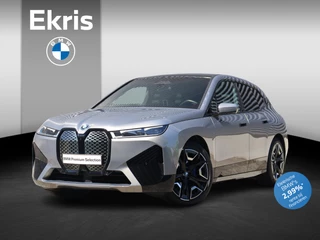 BMW iX xDrive40 | High Executive | Sportpakket | Sky Lounge | Trekhaak | Driving Assistant Prof. | Parking Assistant Plus | Harman Kardon | Laserlight | Stoelventilatie | Soft-Close | 22'' LMV