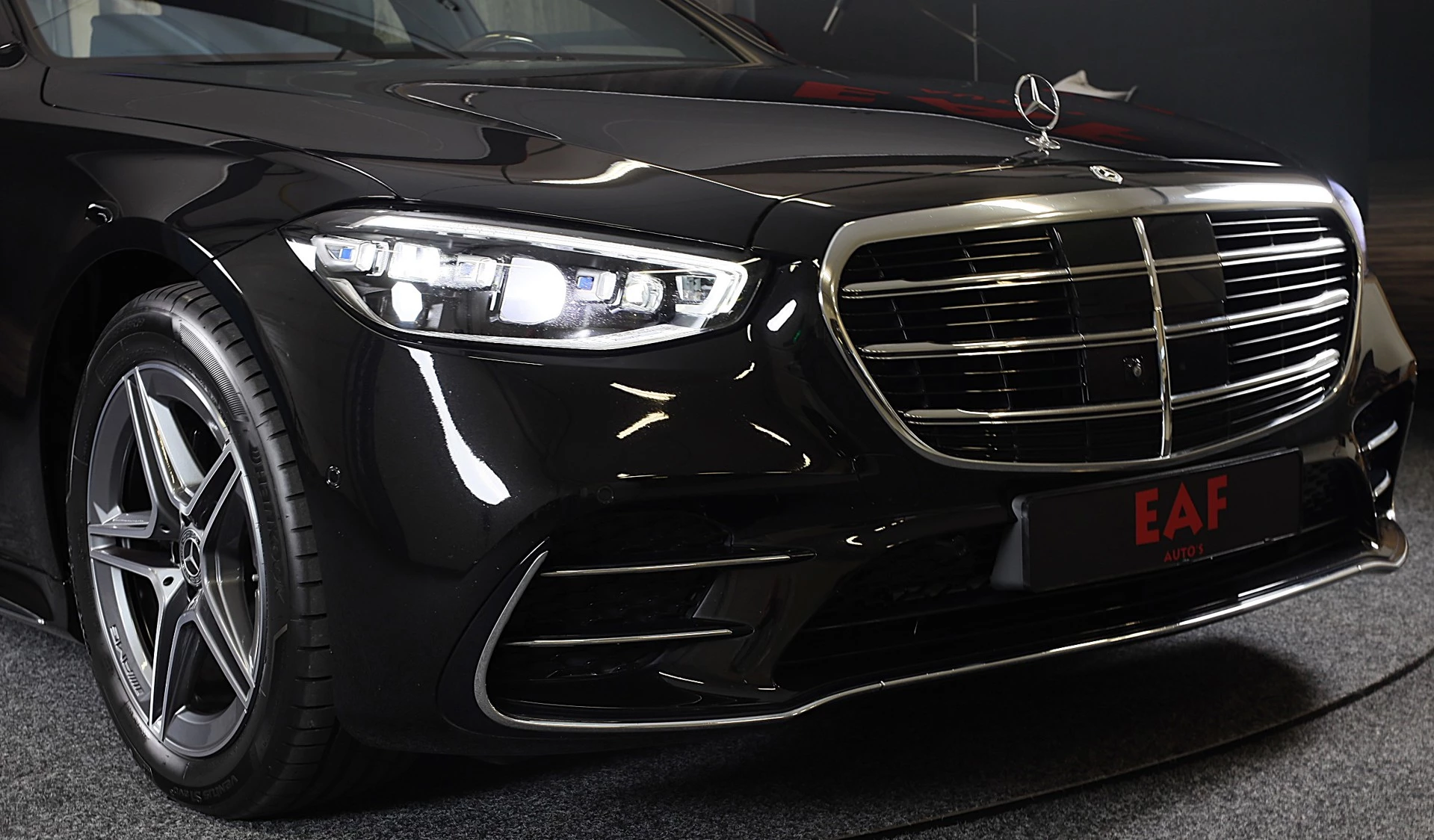 Hoofdafbeelding Mercedes-Benz S-Klasse