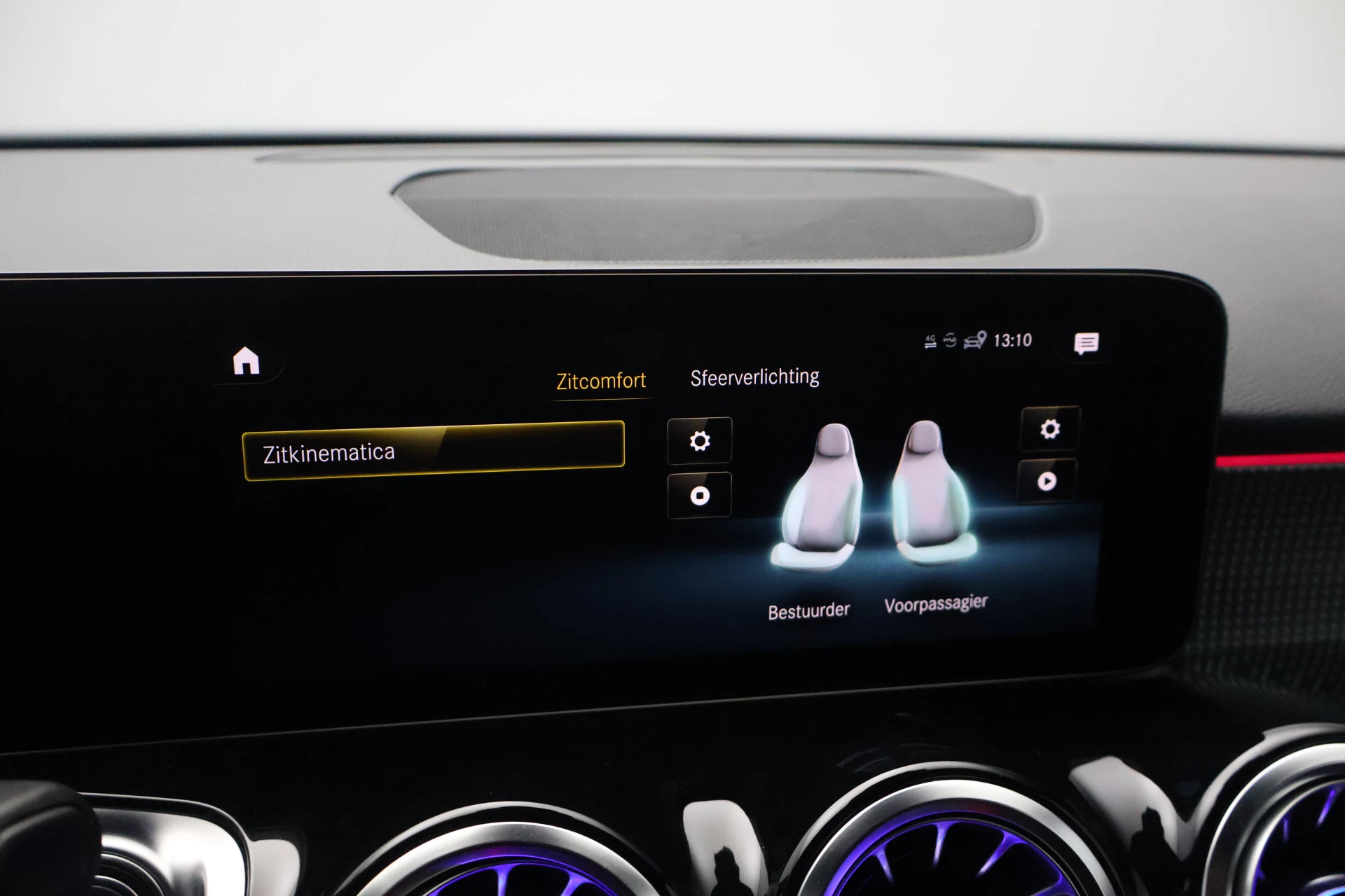 Hoofdafbeelding Mercedes-Benz EQB