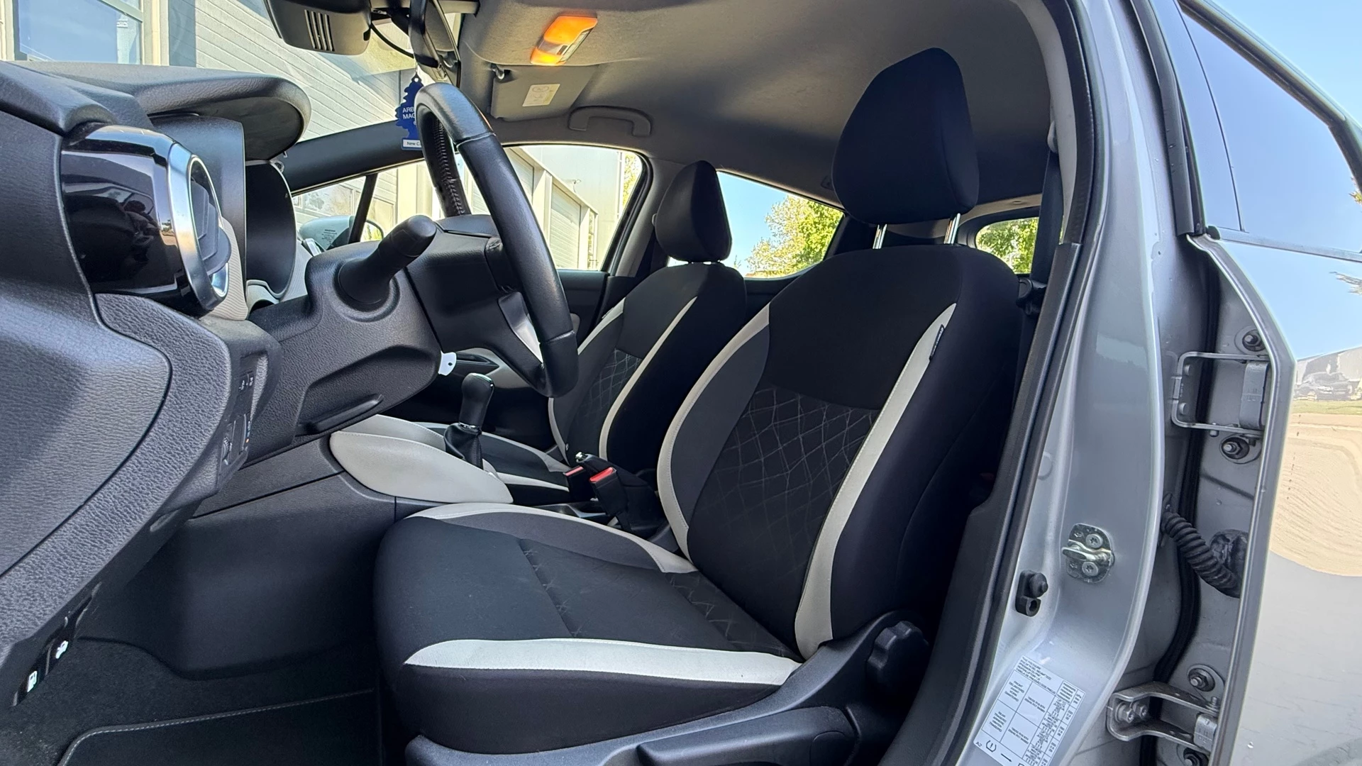 Hoofdafbeelding Nissan Micra