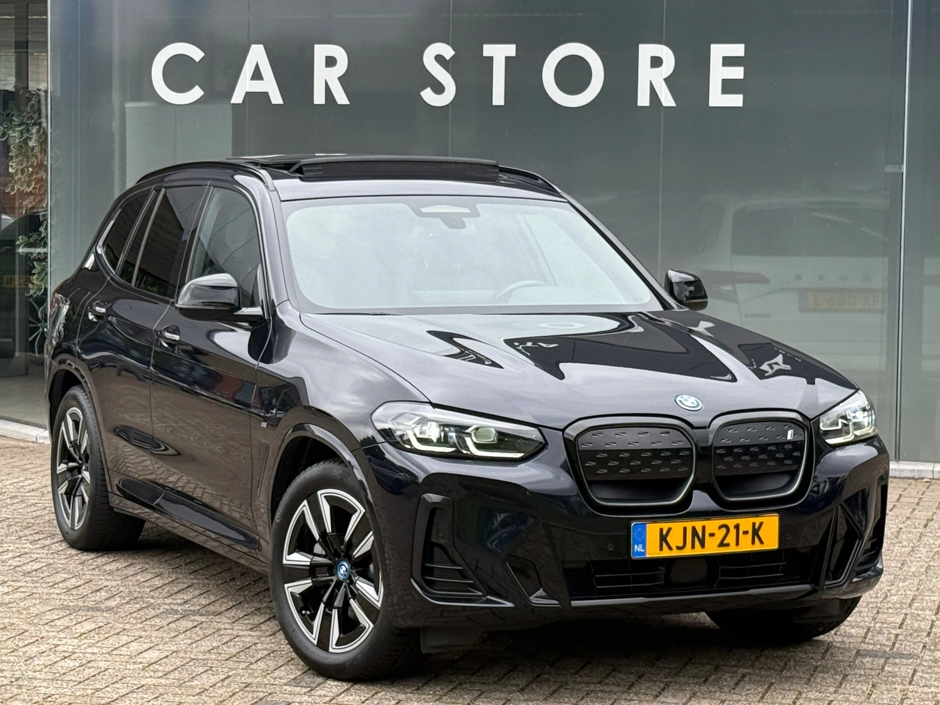 Hoofdafbeelding BMW iX3