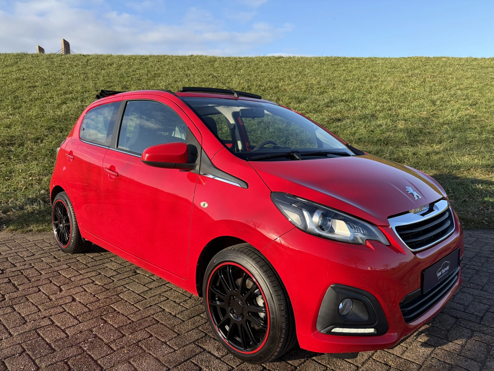 Hoofdafbeelding Peugeot 108