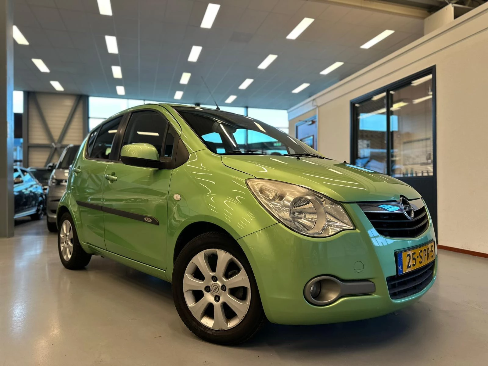 Hoofdafbeelding Opel Agila