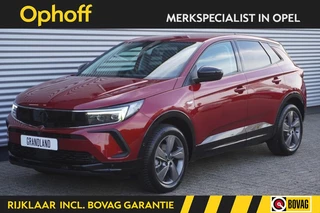 Opel Grandland 1.2 Turbo Ultimate Automaat / Camera / Stoel- en stuurverwarming / Navi / Alcantara