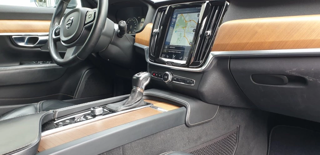 Hoofdafbeelding Volvo V90