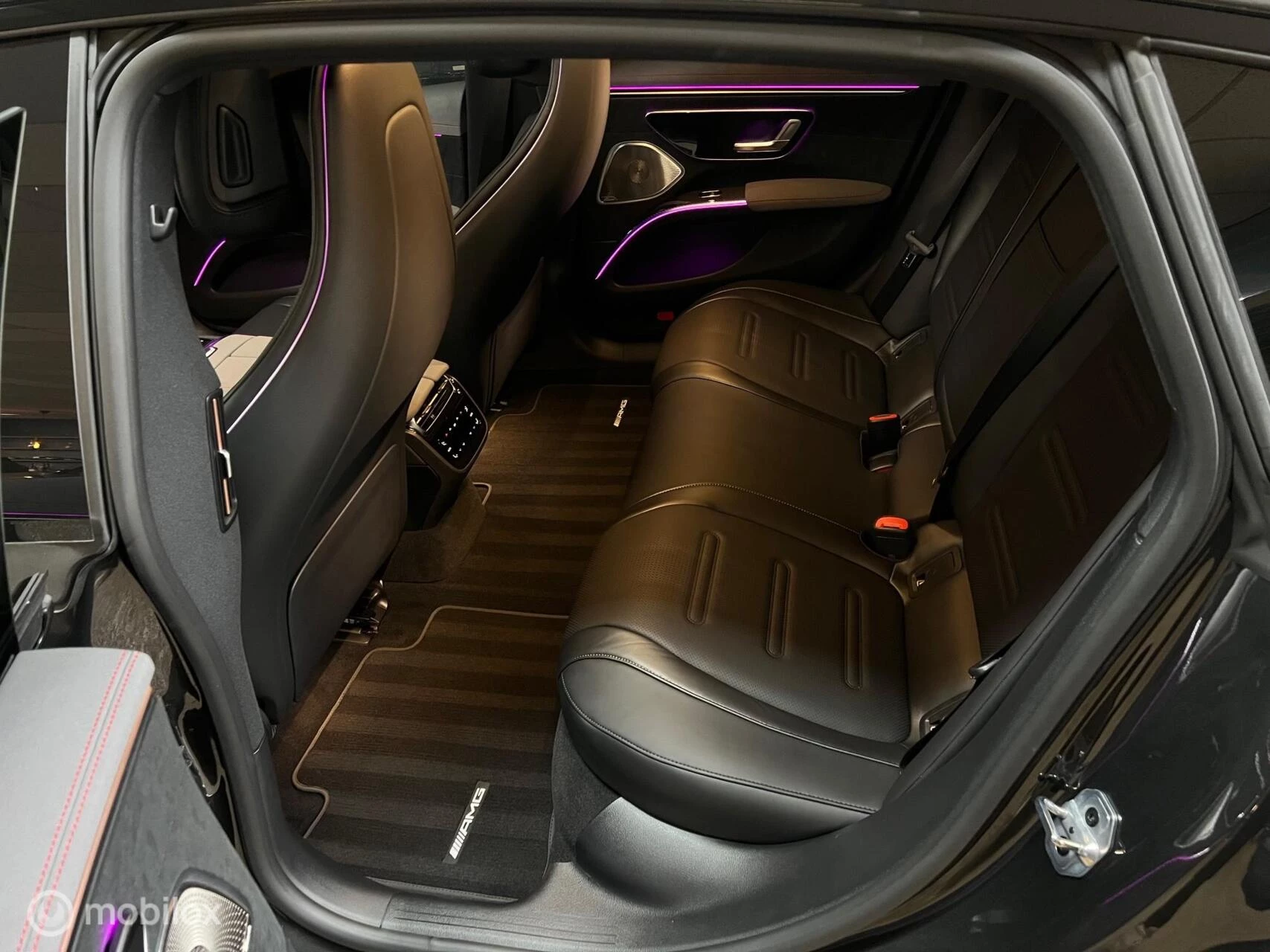 Hoofdafbeelding Mercedes-Benz EQS