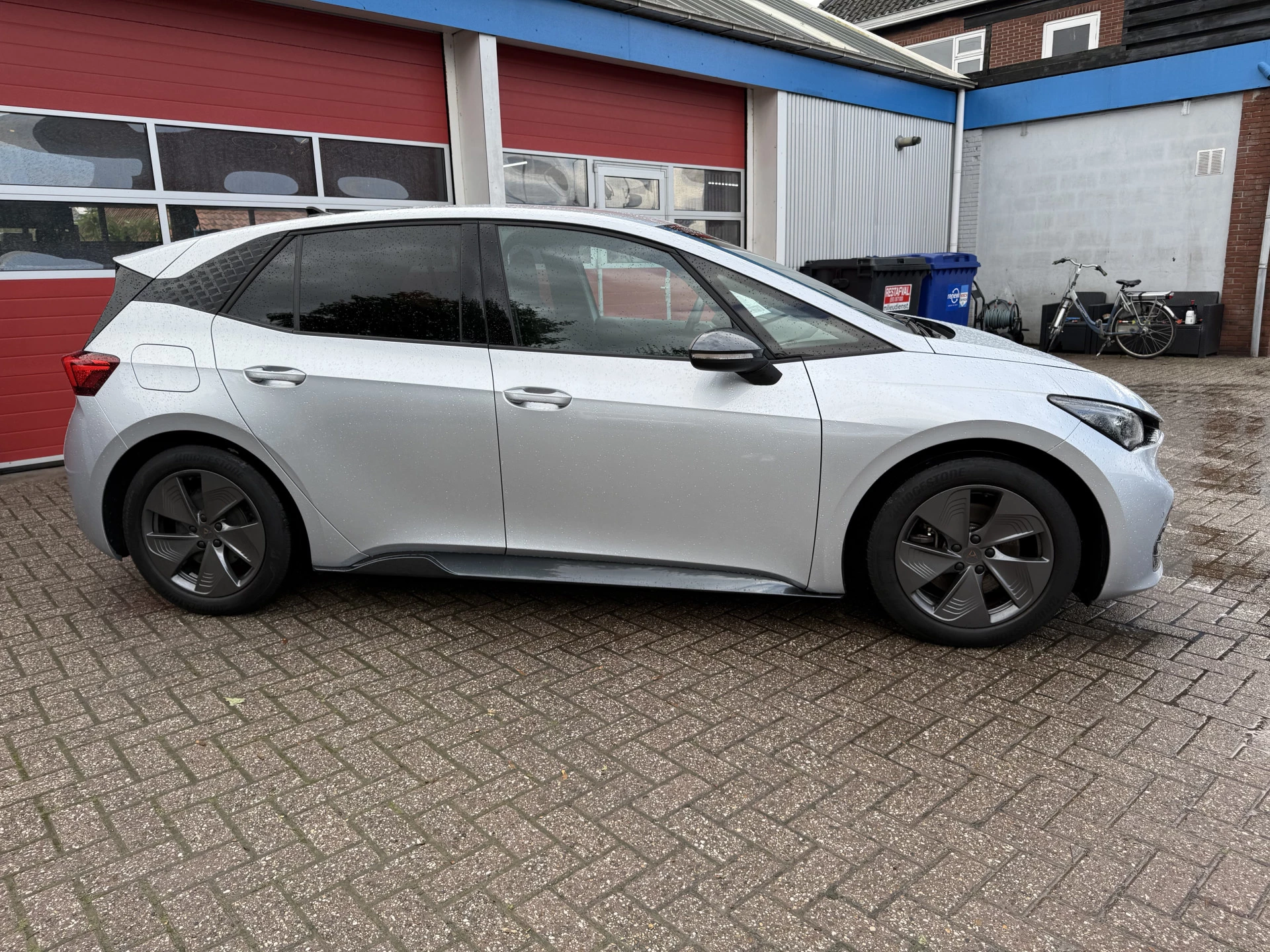 Hoofdafbeelding CUPRA Born