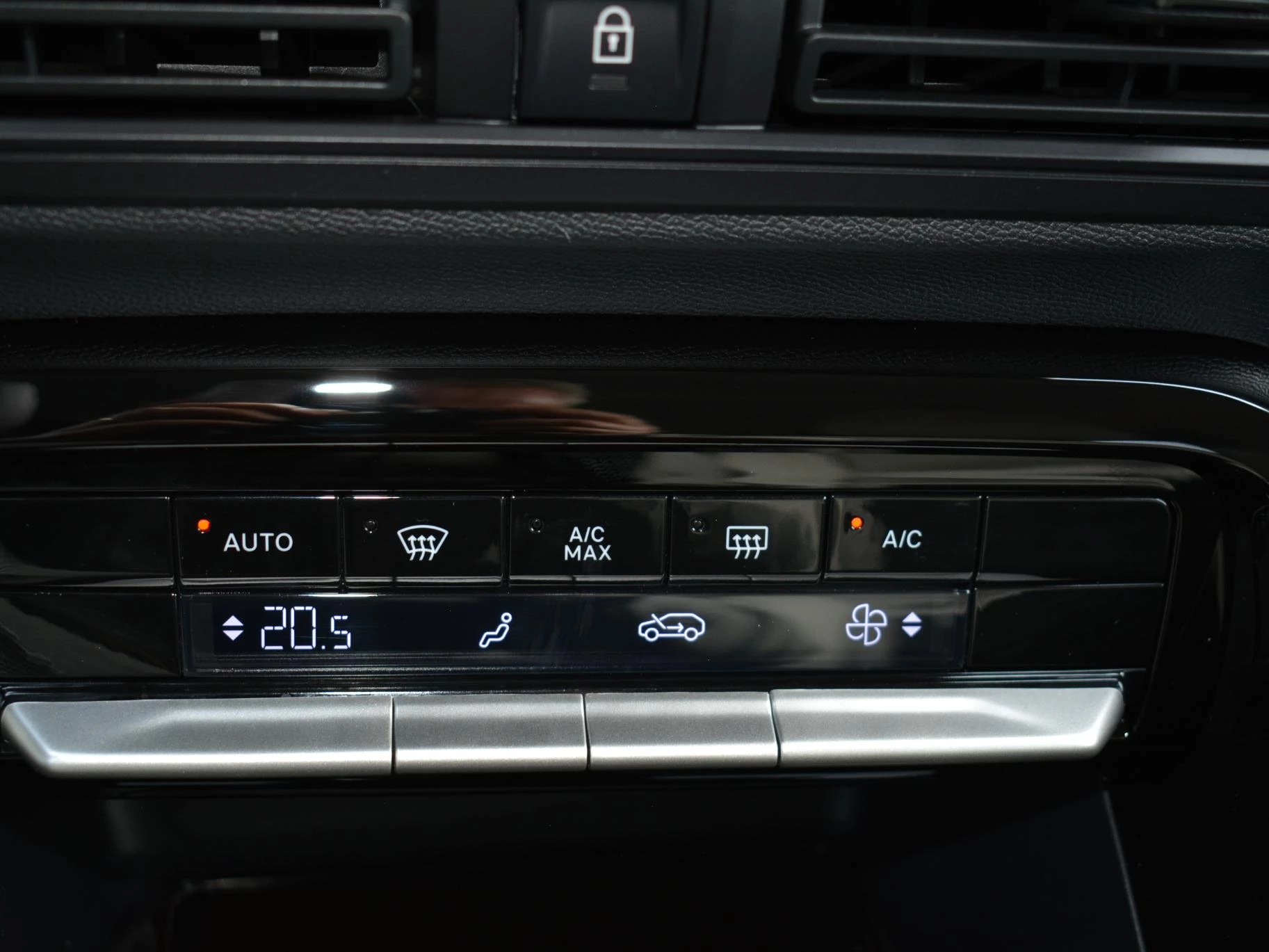 Hoofdafbeelding Citroën ë-C3 Aircross