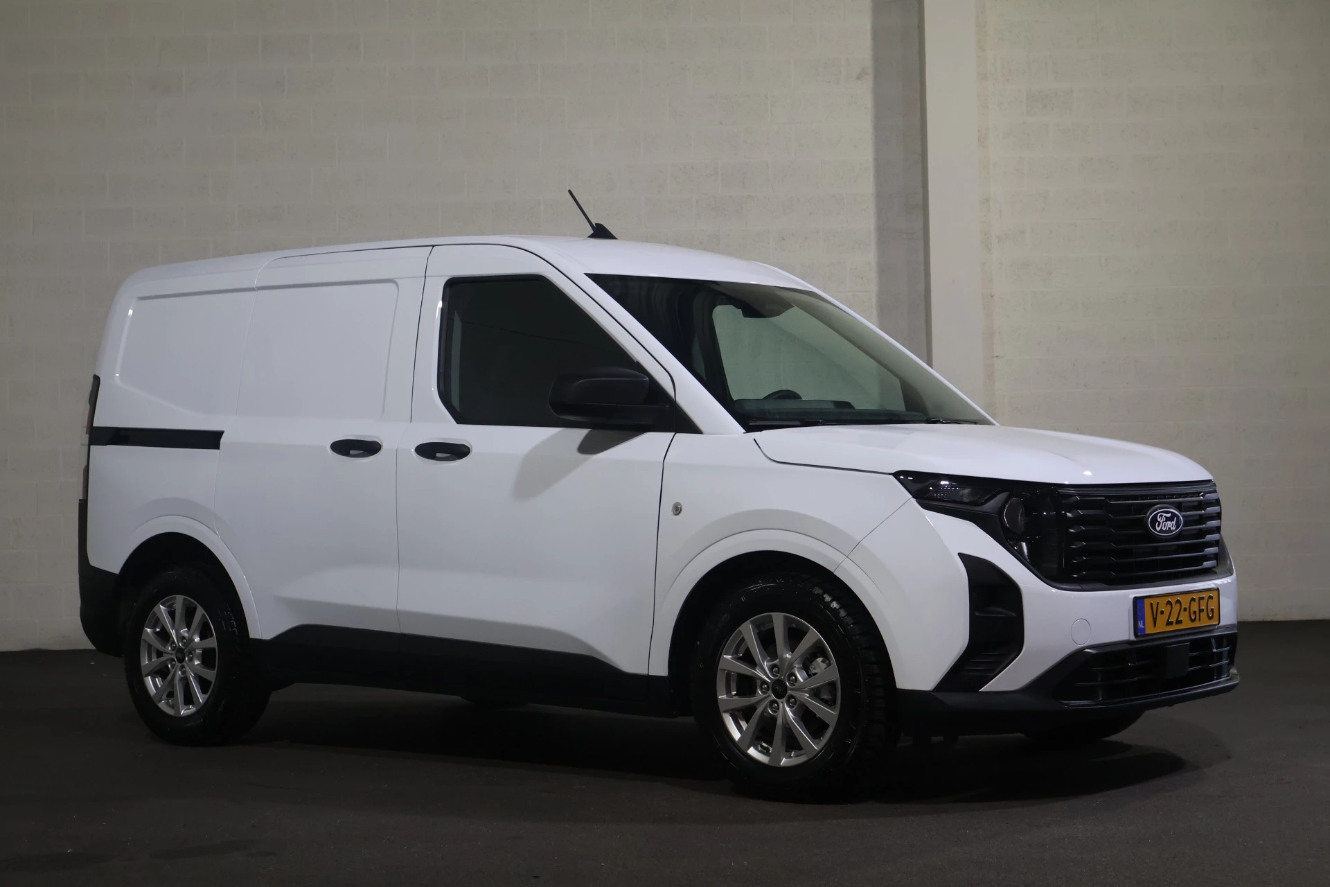 Hoofdafbeelding Ford Transit Courier