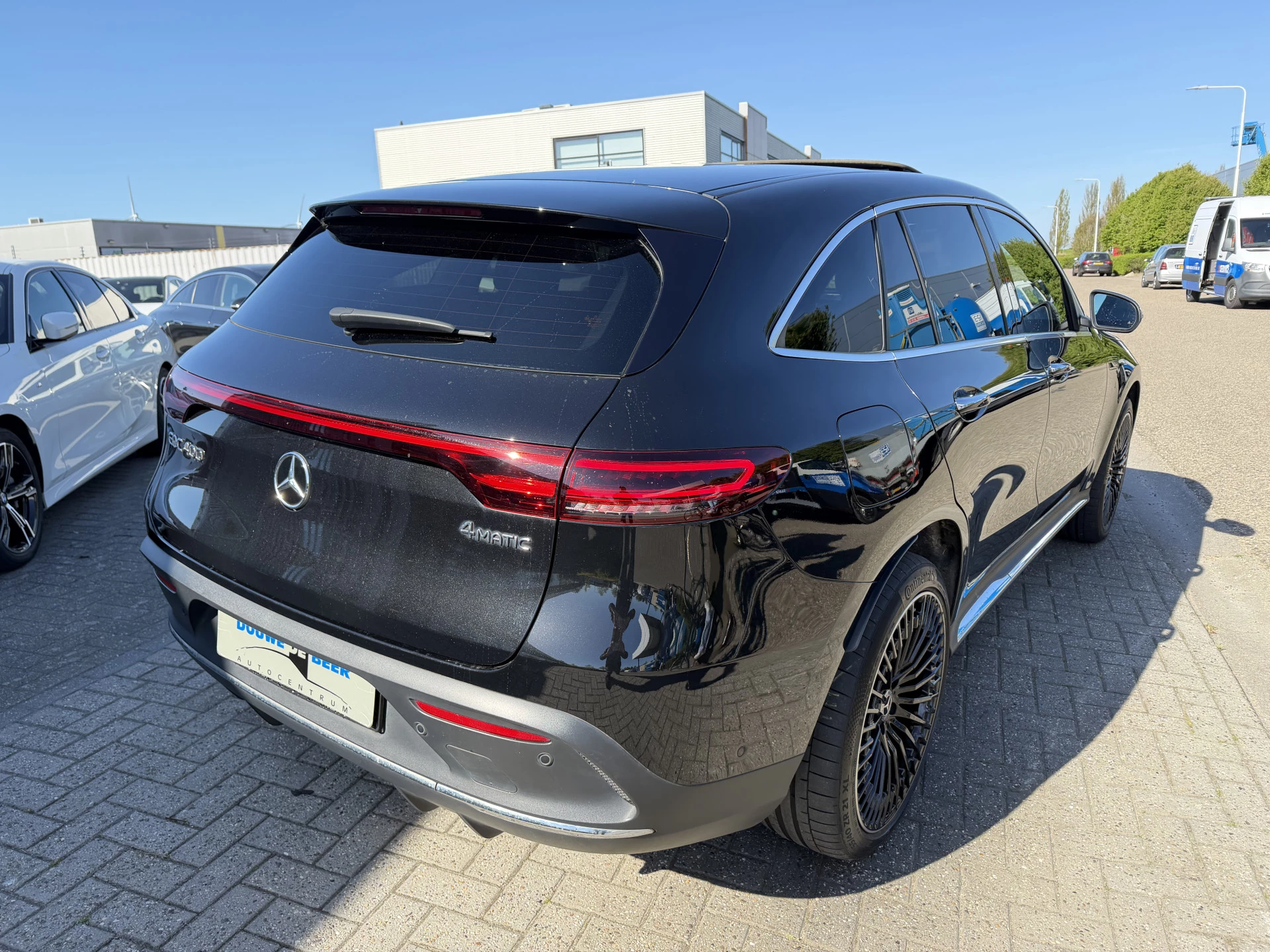 Hoofdafbeelding Mercedes-Benz EQC
