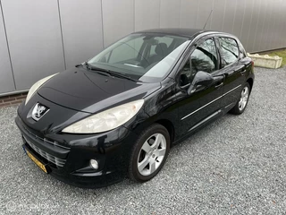 Peugeot 207 1.6 VTi Première
