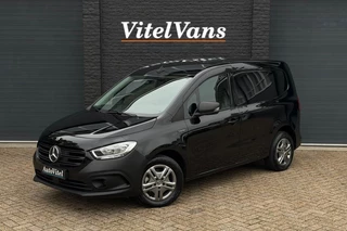 Hoofdafbeelding Mercedes-Benz eCitan Mercedes-Benz eCitan L1 Pro 51 kWh | Snellader | Stoel+Stuurverwarming | Camera | Trekhaak | Nieuwstaat