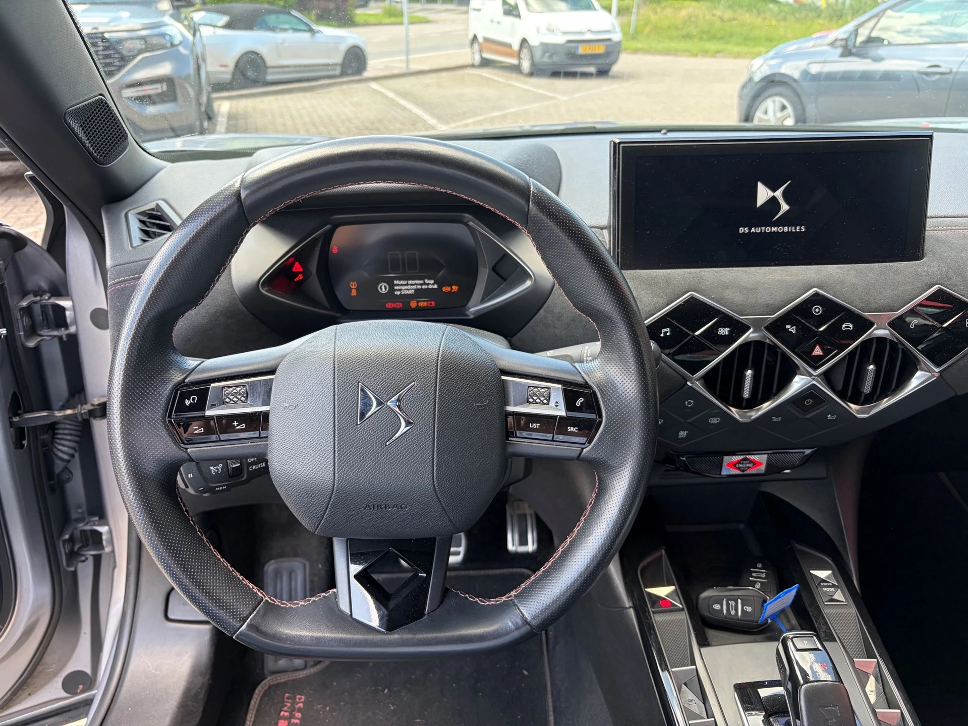 Hoofdafbeelding DS DS 3