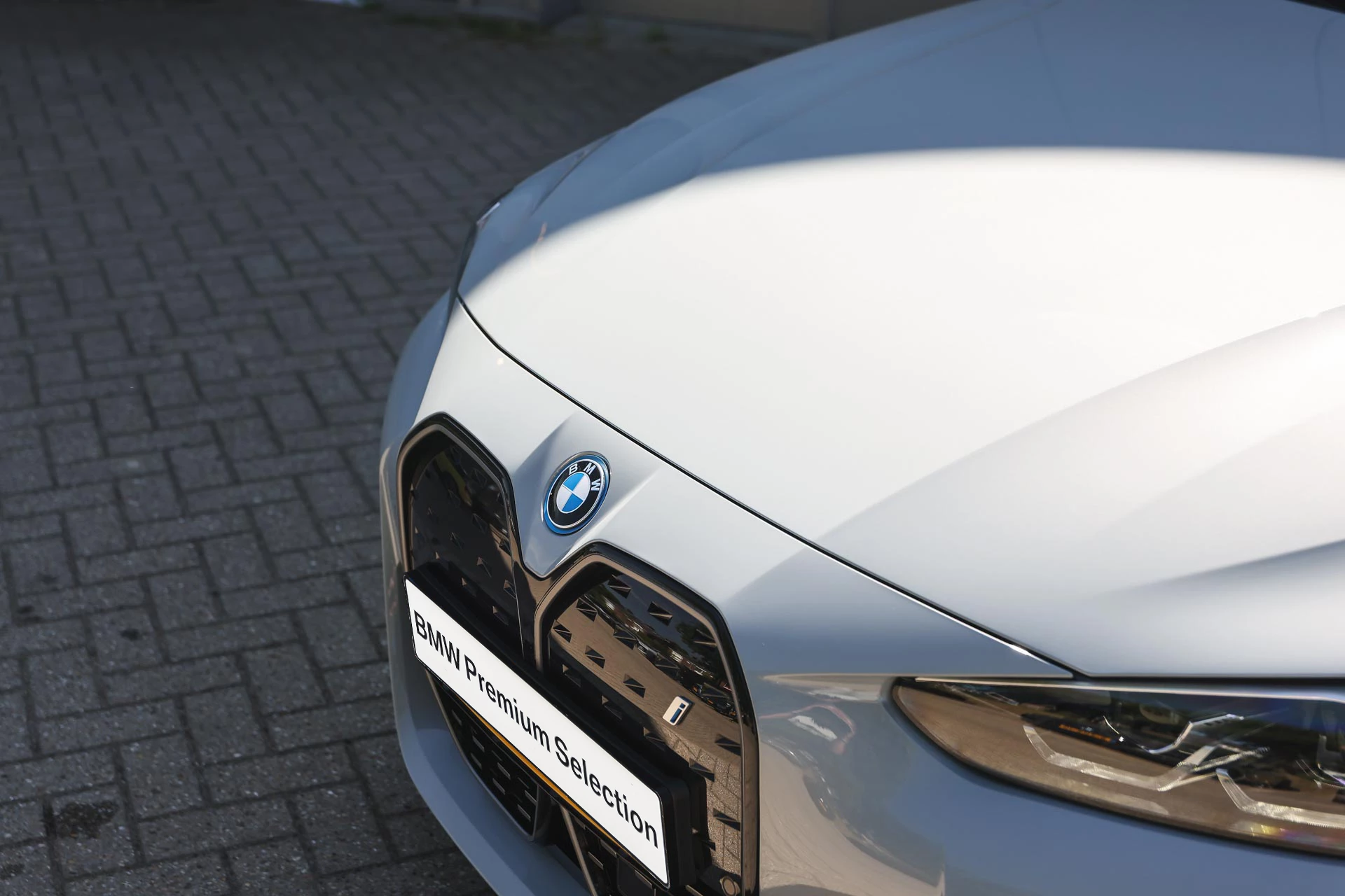 Hoofdafbeelding BMW i4