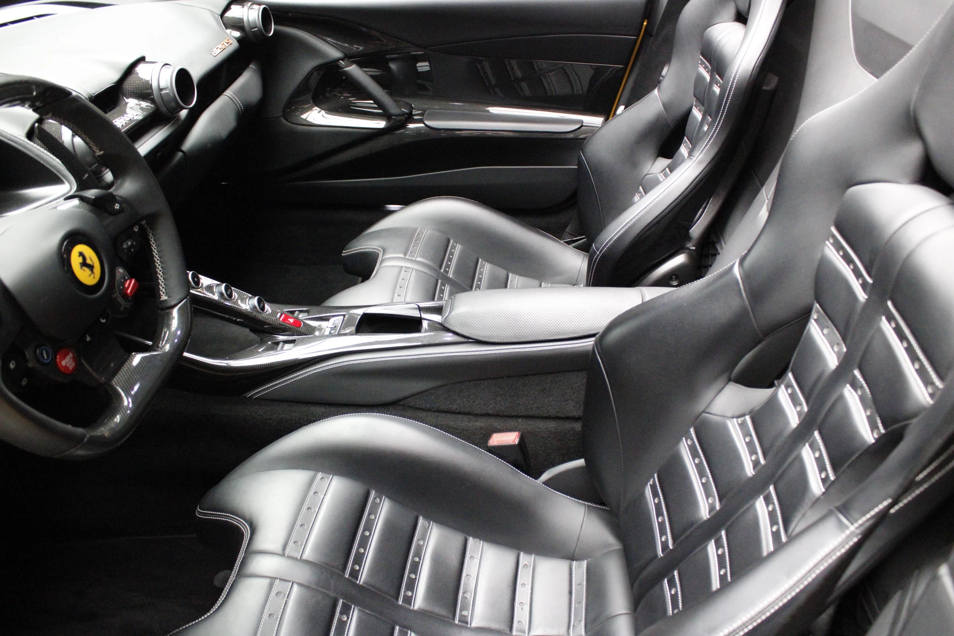 Hoofdafbeelding Ferrari 812 GTS