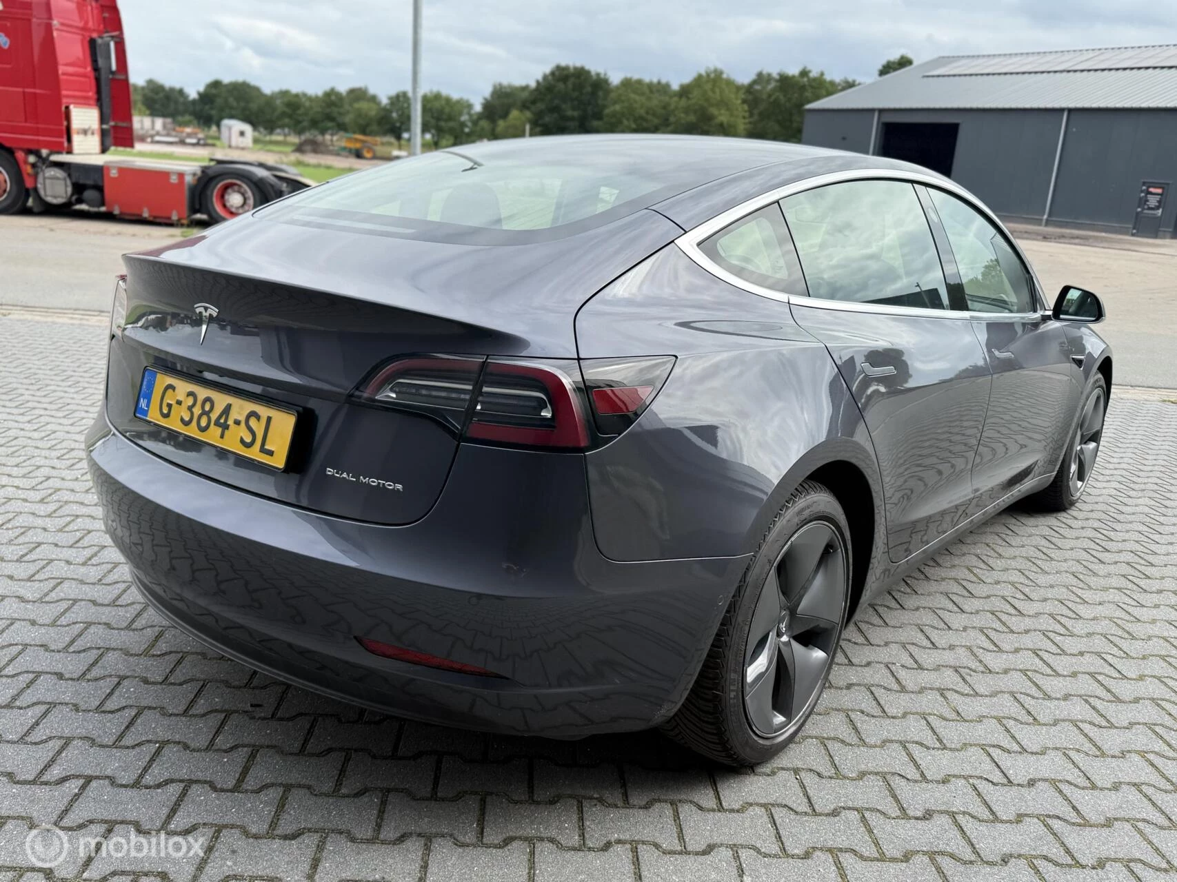 Hoofdafbeelding Tesla Model 3