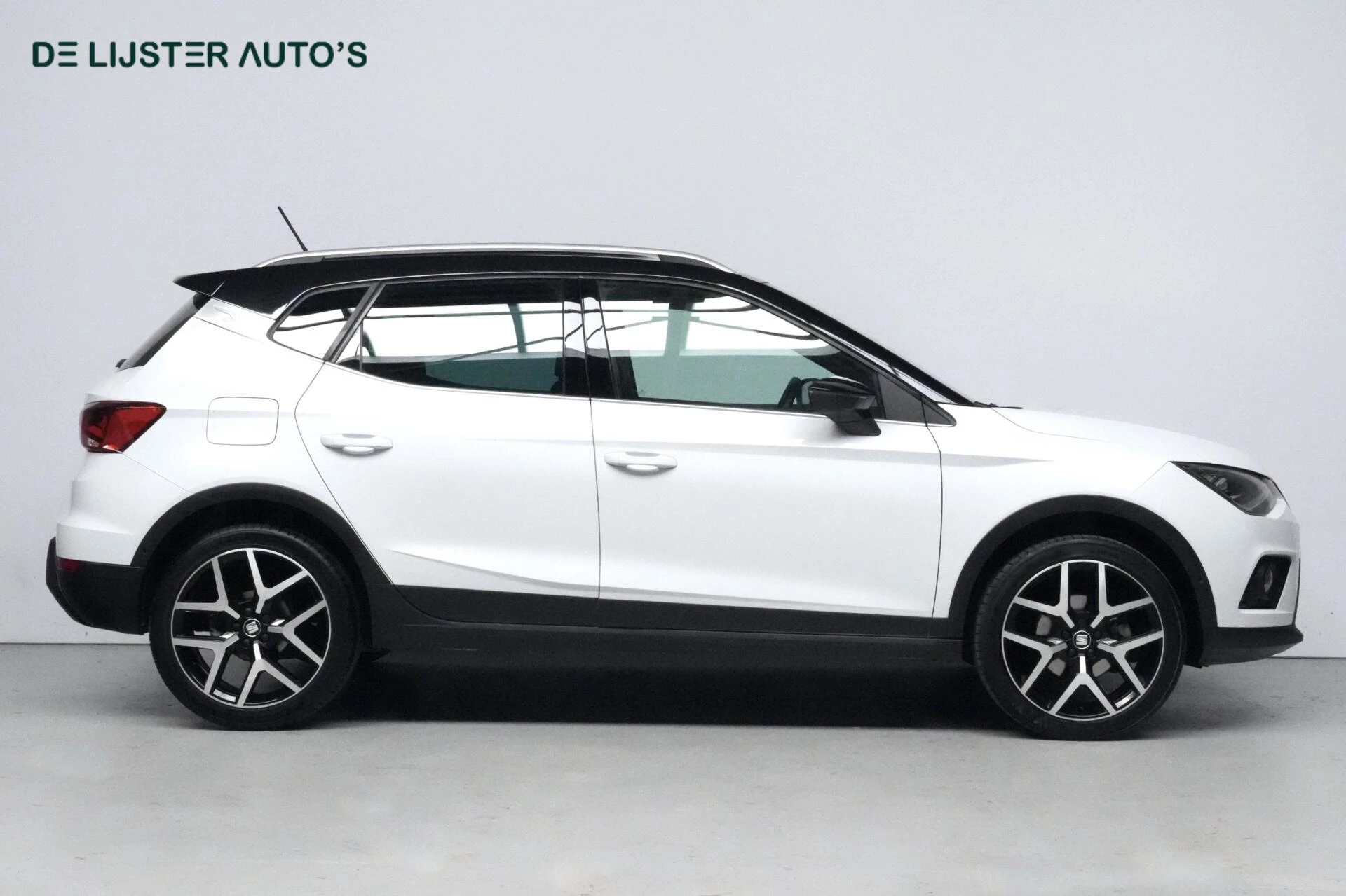 Hoofdafbeelding SEAT Arona