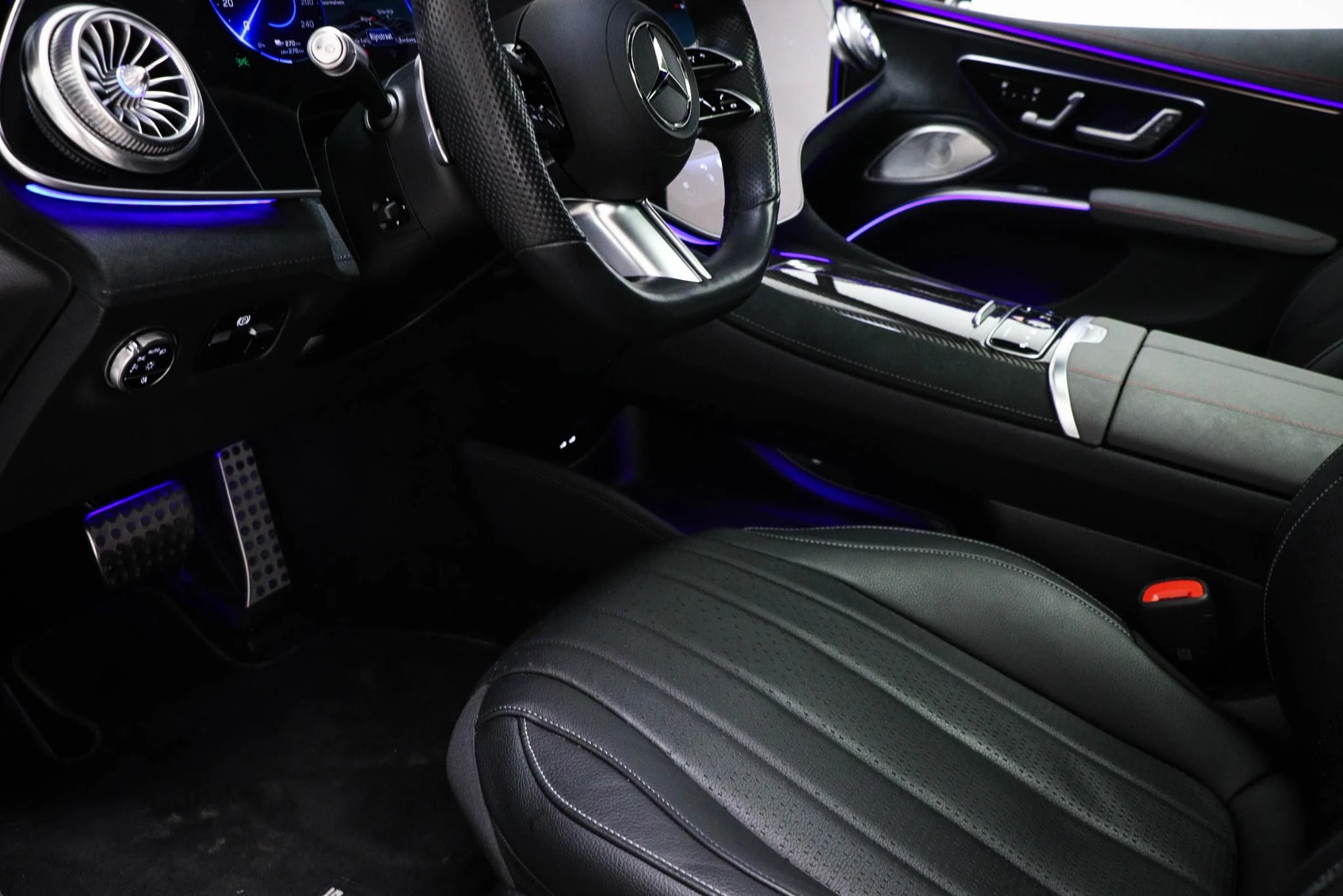 Hoofdafbeelding Mercedes-Benz EQS