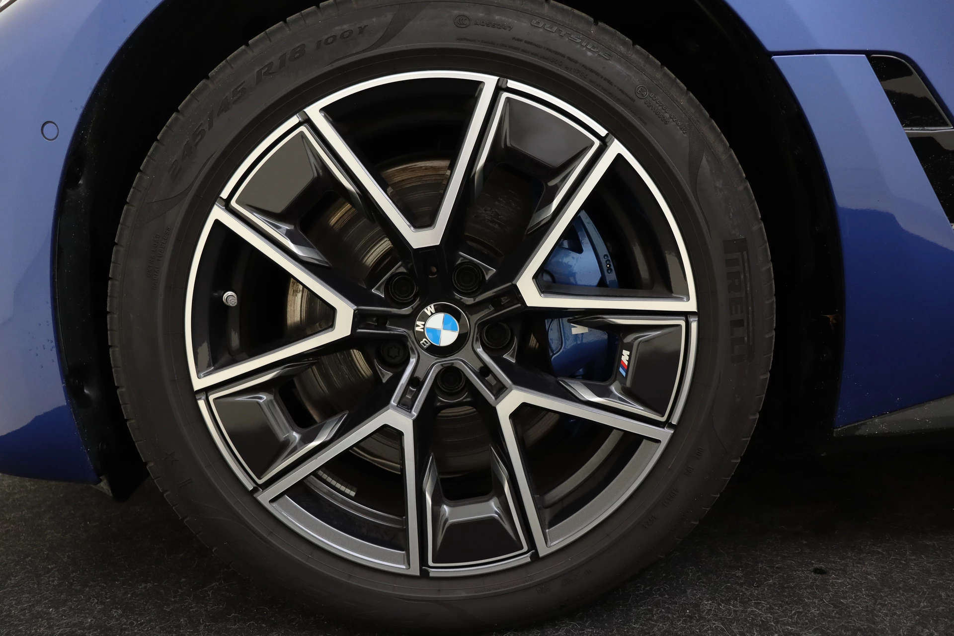 Hoofdafbeelding BMW i4