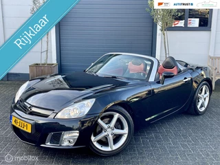 Hoofdafbeelding Opel GT Opel GT 2.0 Turbo 264pk|RIJKLAAR|3E EIG|NAP|LEER|YOUNGTIMER!