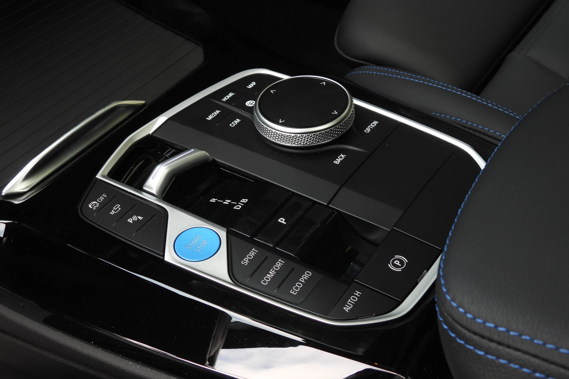Hoofdafbeelding BMW iX3