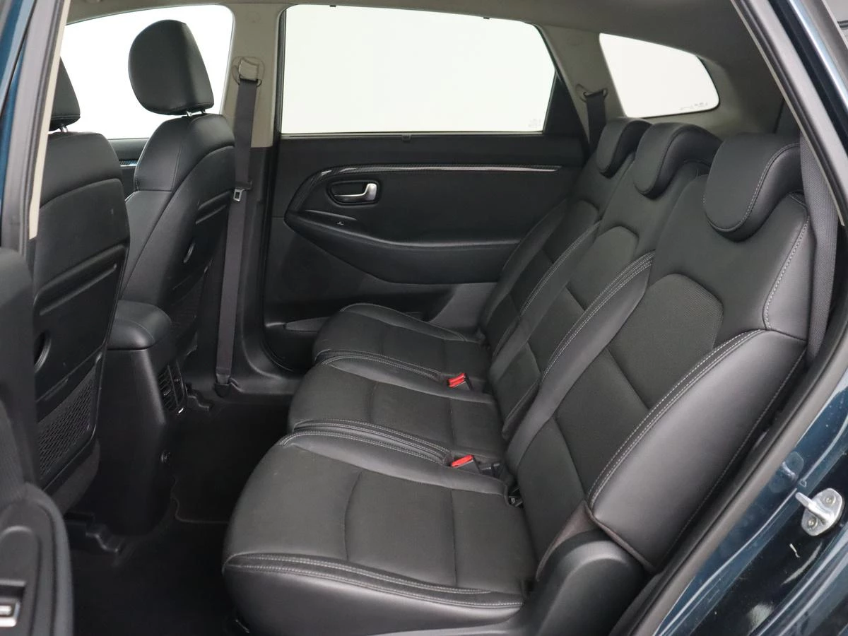 Hoofdafbeelding Kia Carens