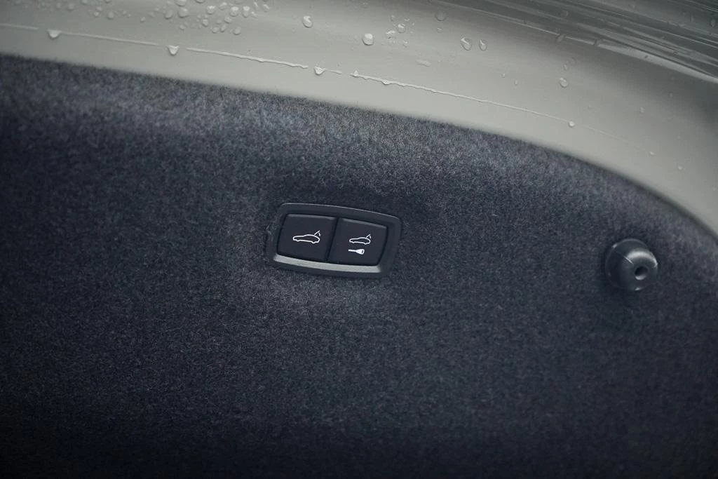 Hoofdafbeelding Porsche Taycan