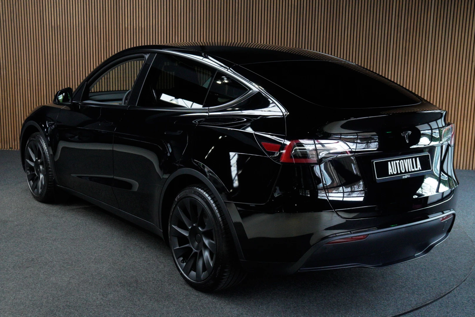 Hoofdafbeelding Tesla Model Y