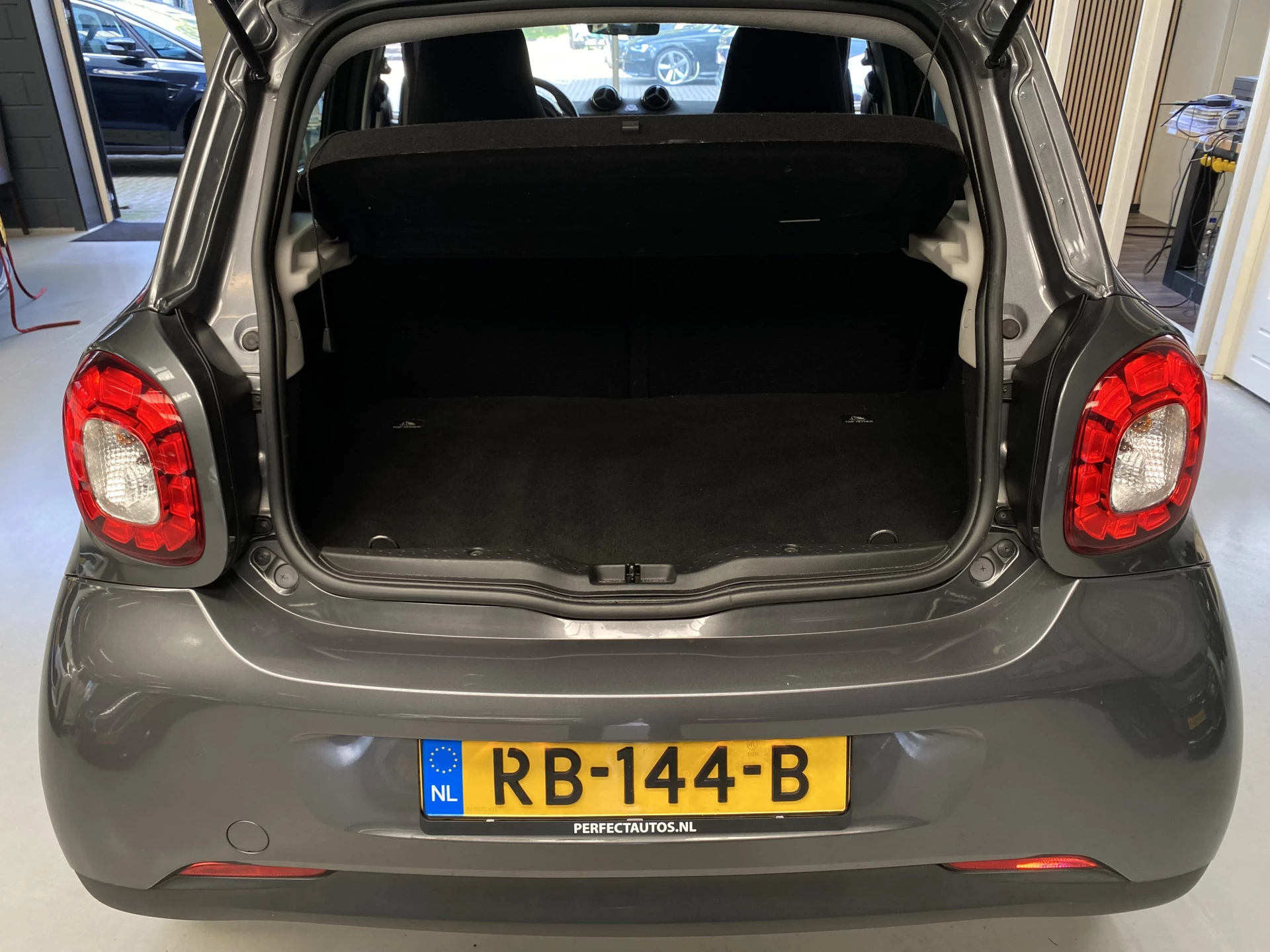 Hoofdafbeelding smart Forfour