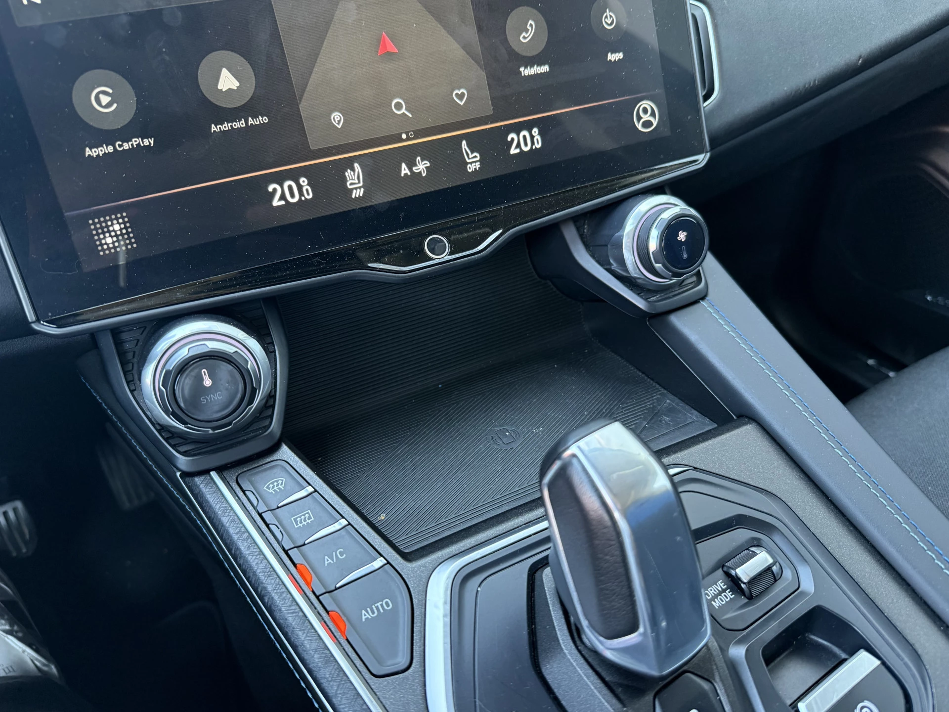 Hoofdafbeelding Lynk & Co 01