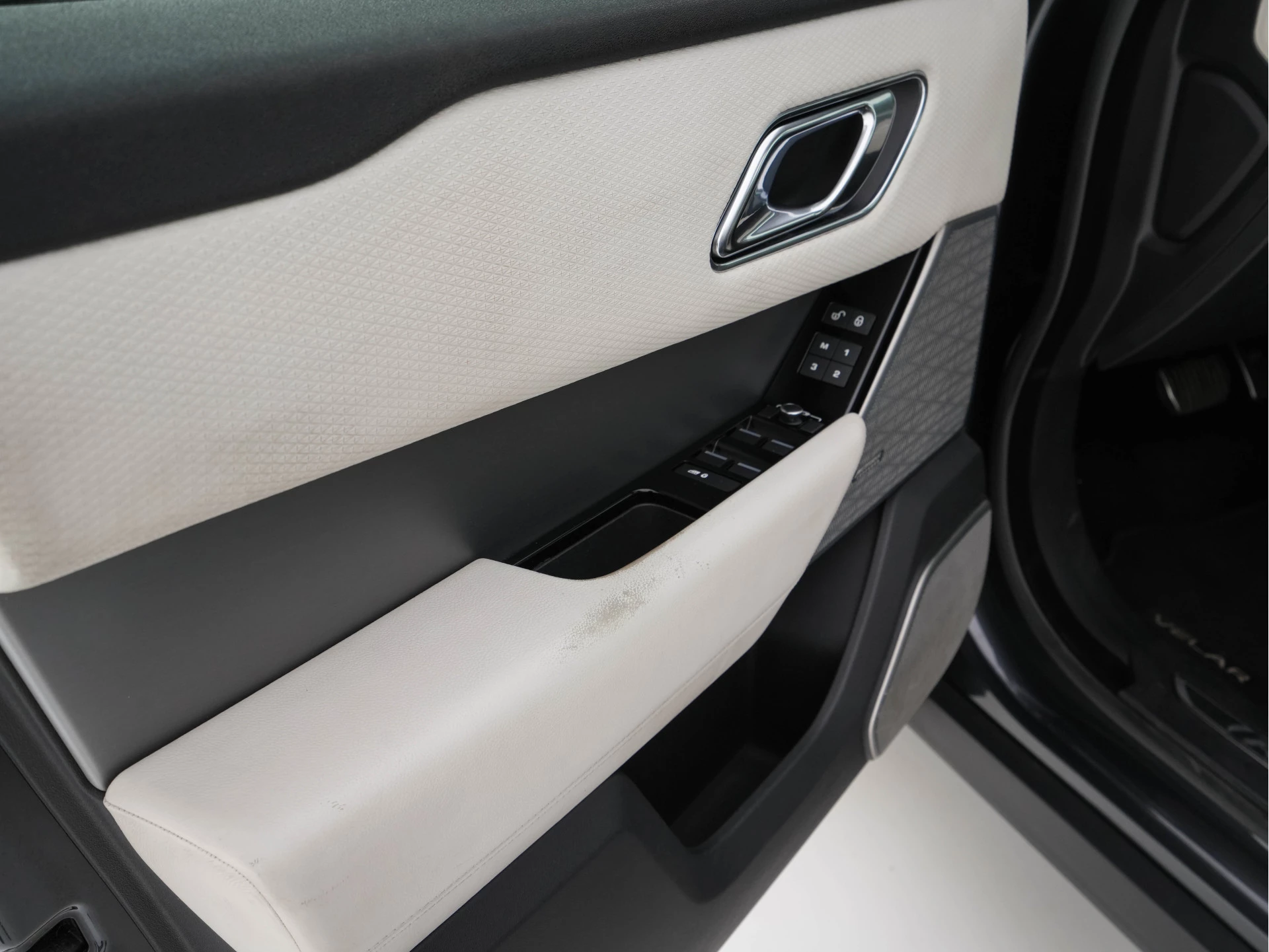 Hoofdafbeelding Land Rover Range Rover Velar