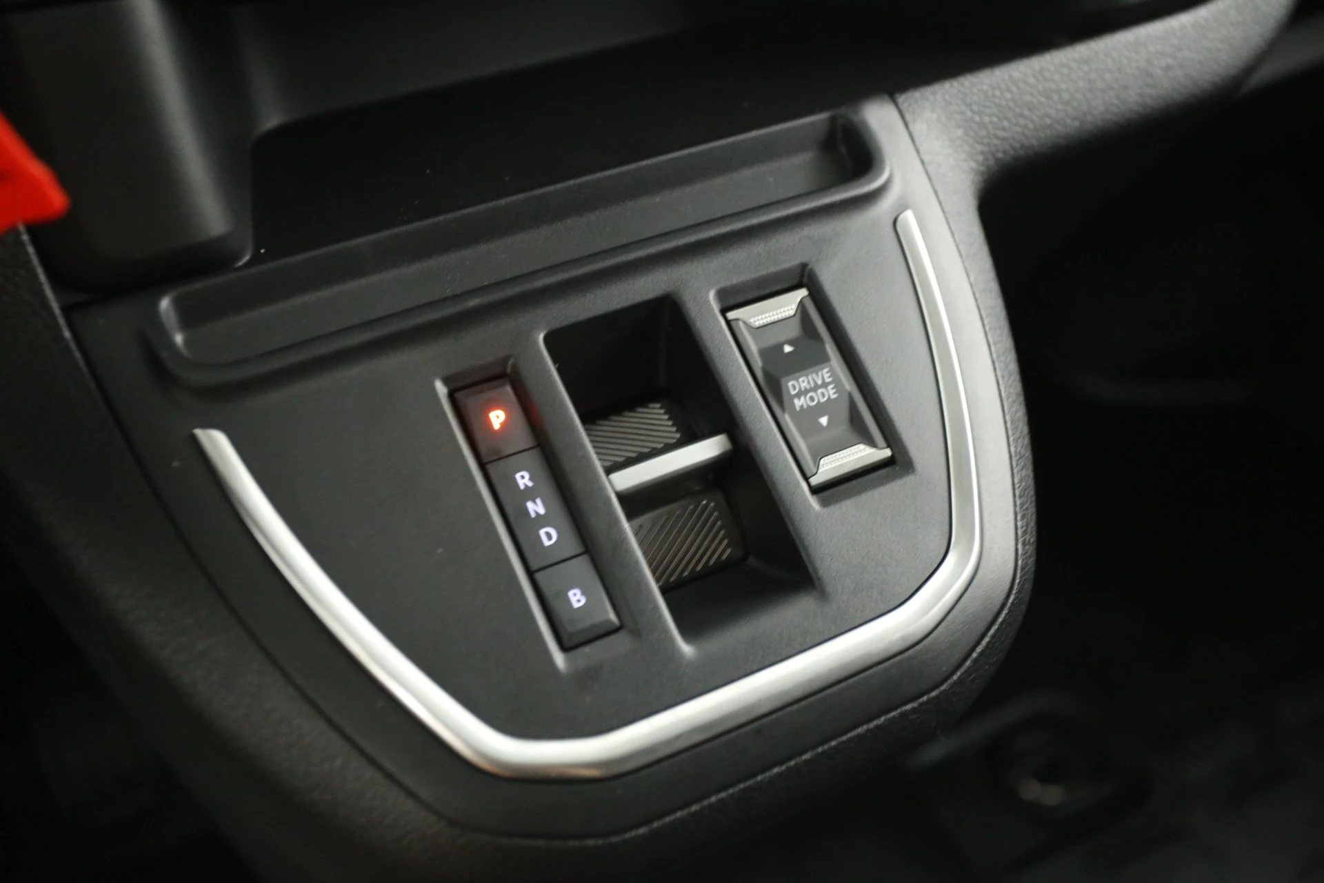 Hoofdafbeelding Peugeot e-Expert