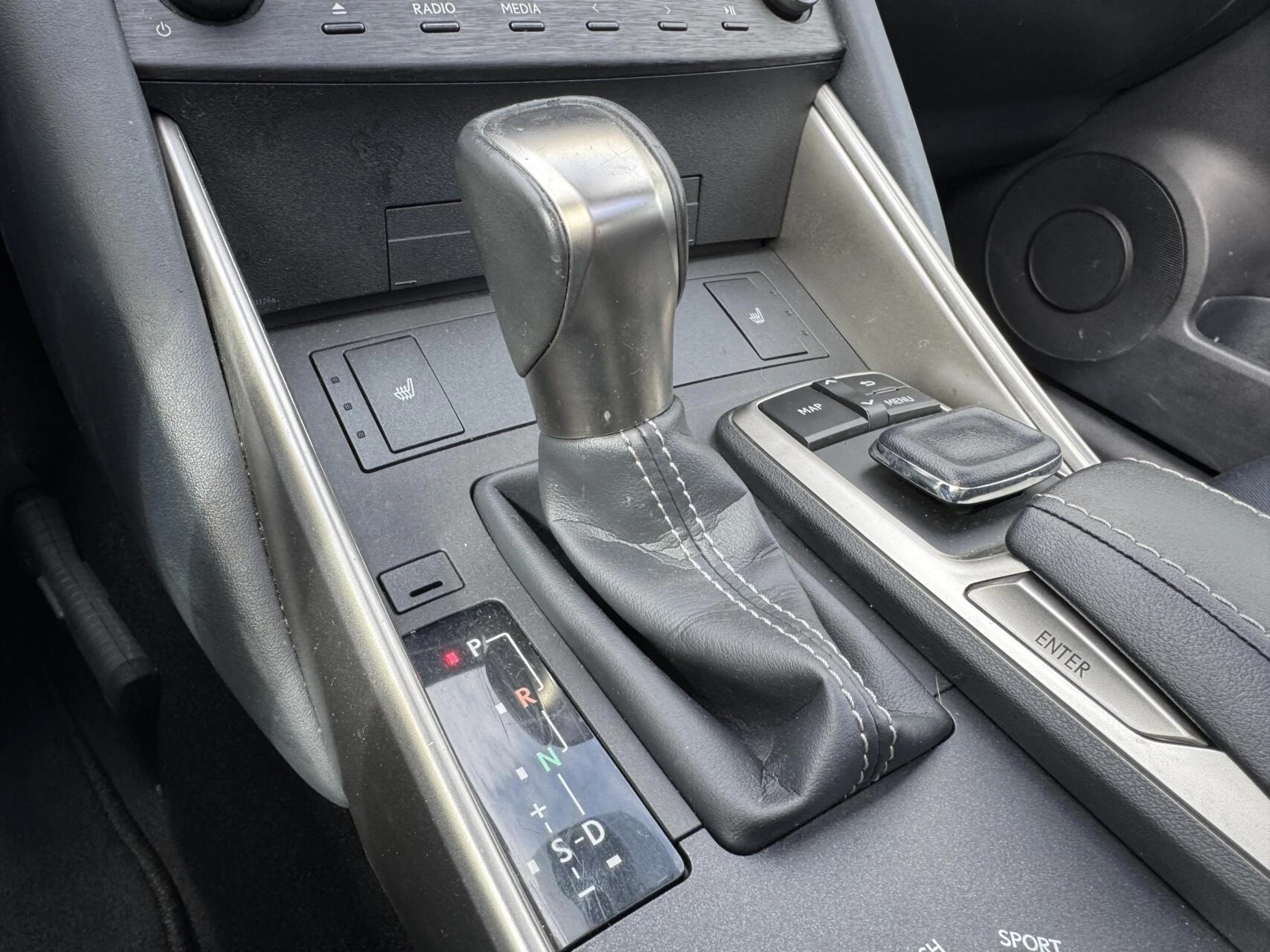 Hoofdafbeelding Lexus IS