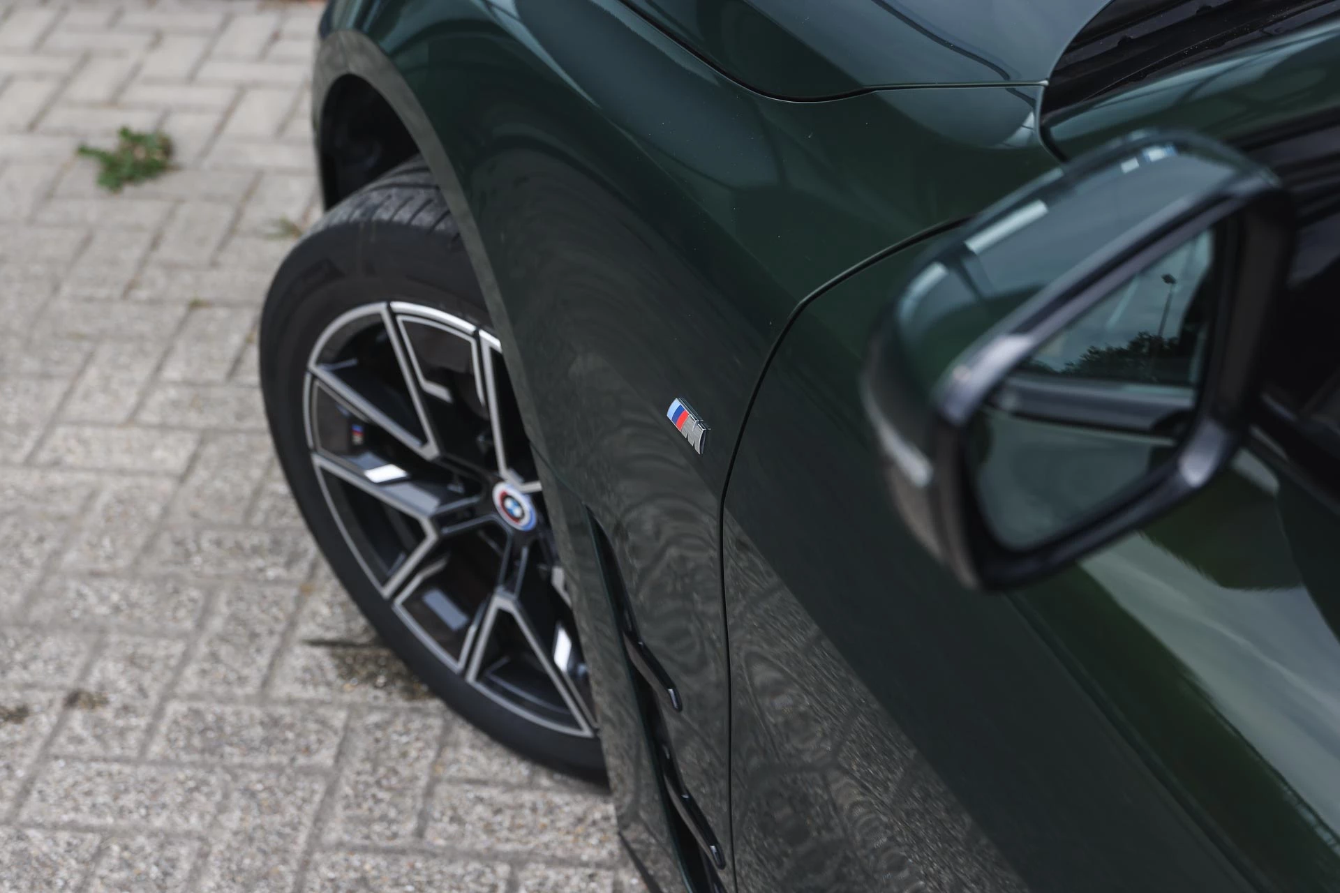 Hoofdafbeelding BMW i4
