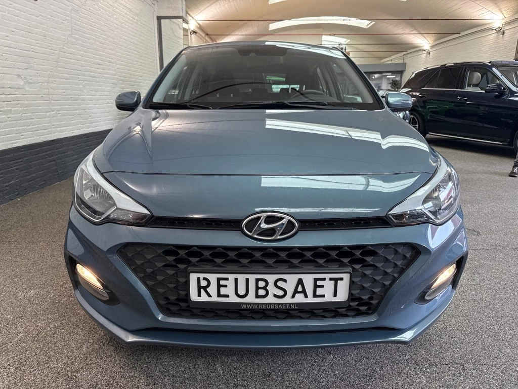 Hoofdafbeelding Hyundai i20