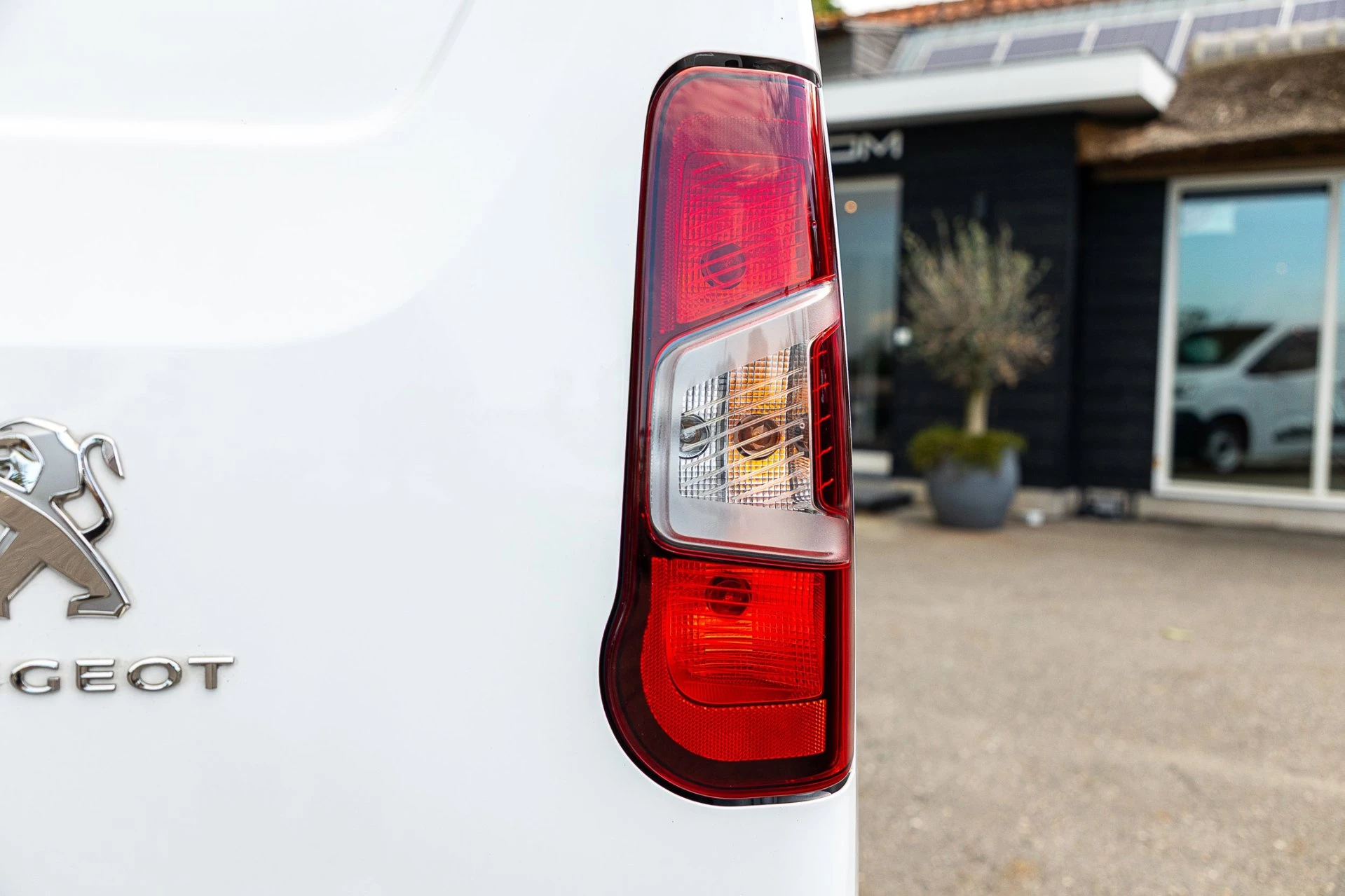 Hoofdafbeelding Peugeot Partner