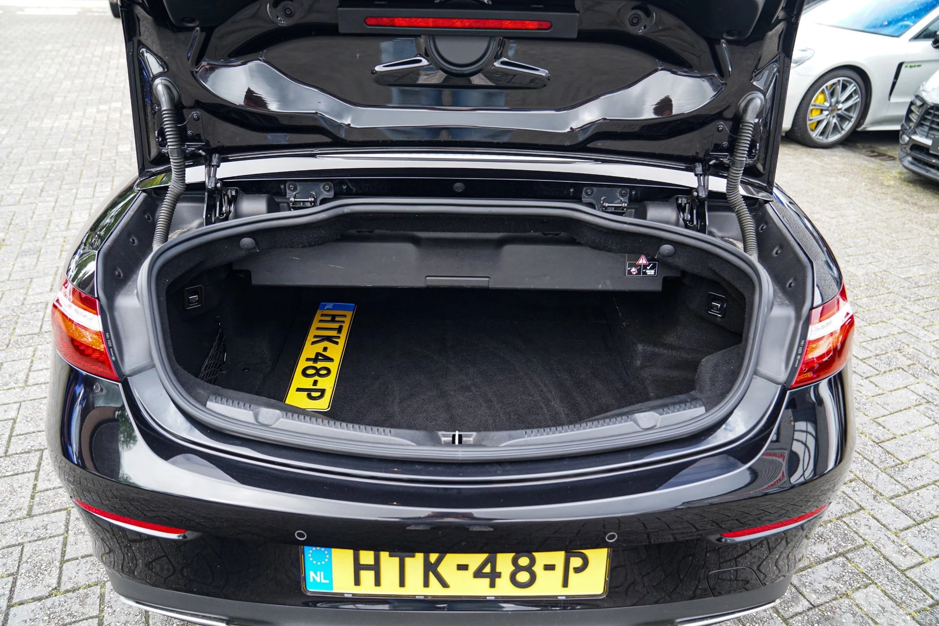 Hoofdafbeelding Mercedes-Benz E-Klasse