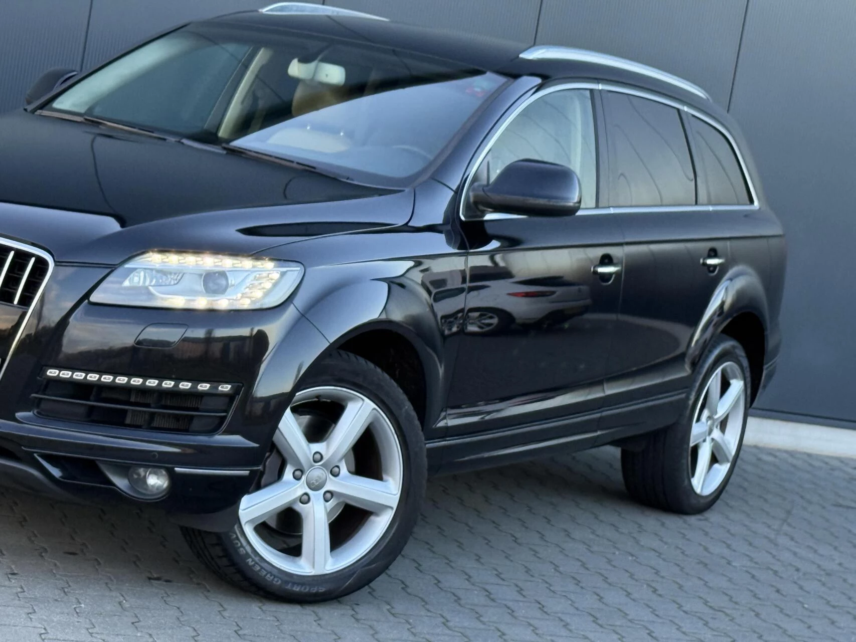 Hoofdafbeelding Audi Q7