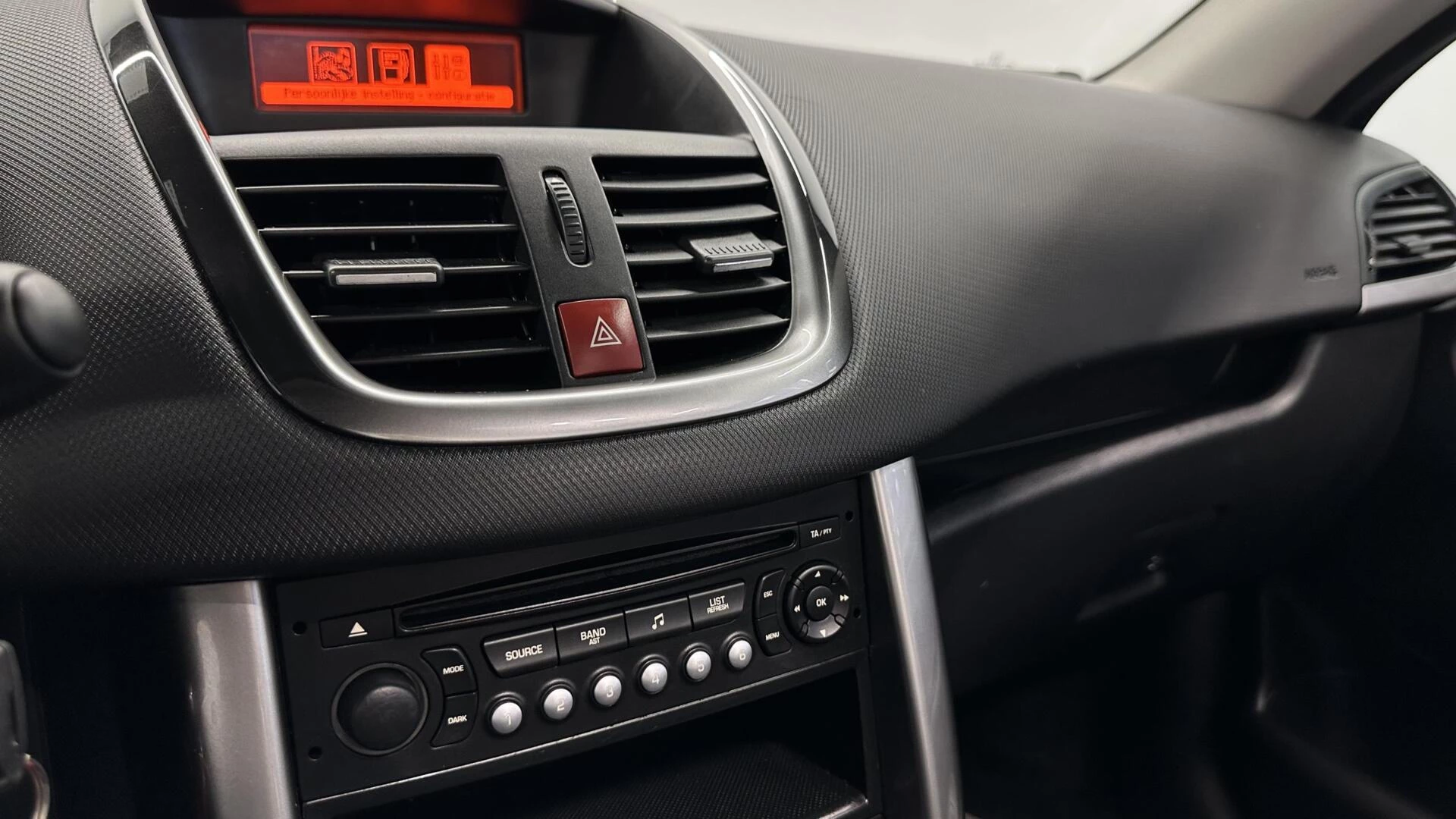 Hoofdafbeelding Peugeot 207