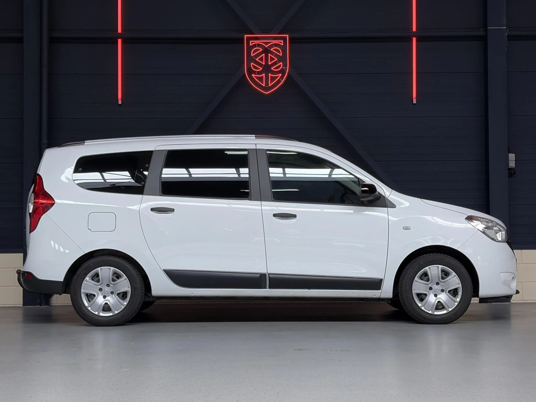 Hoofdafbeelding Dacia Lodgy